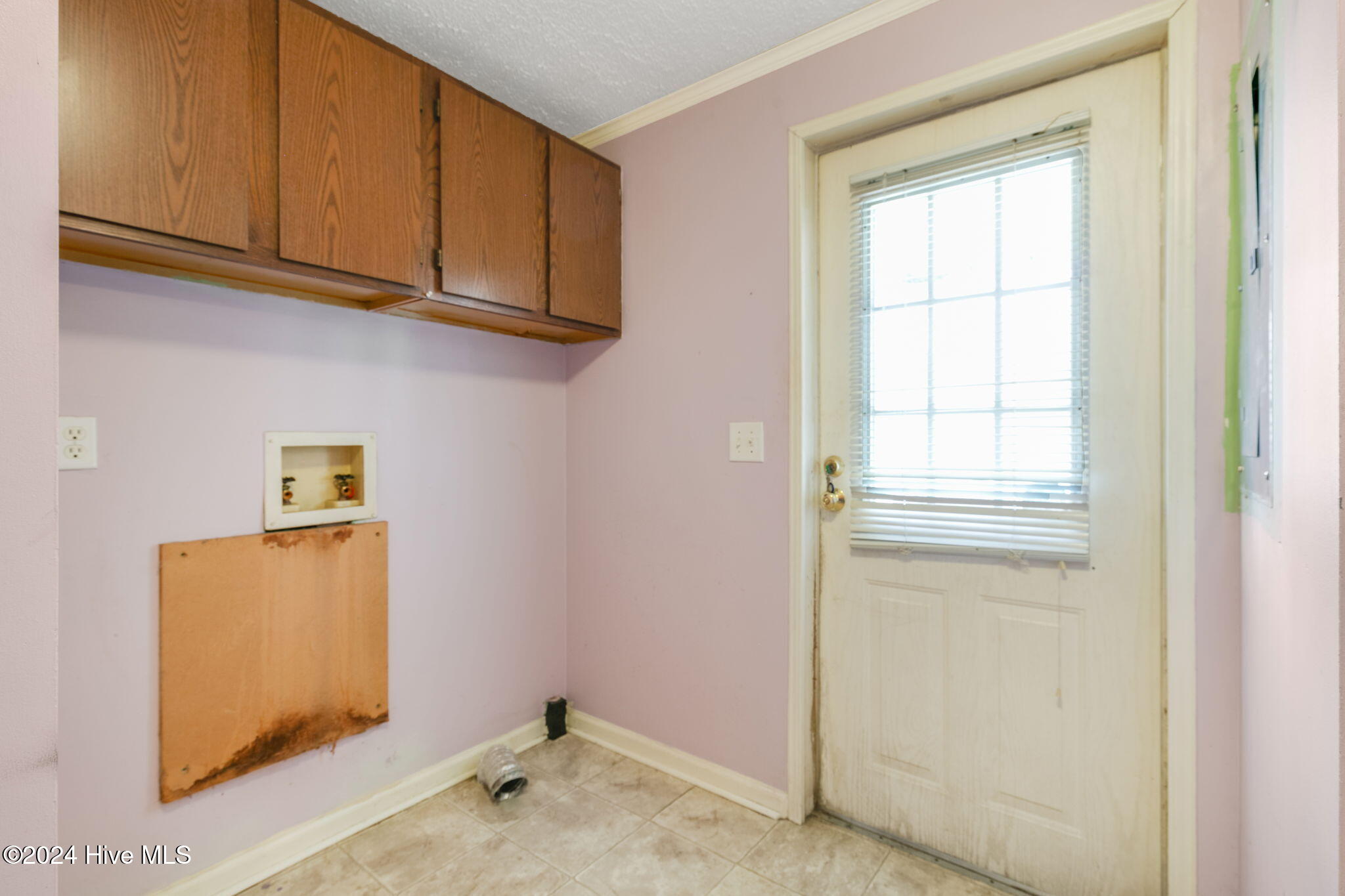 5907 W Baker Road Property Photo 29