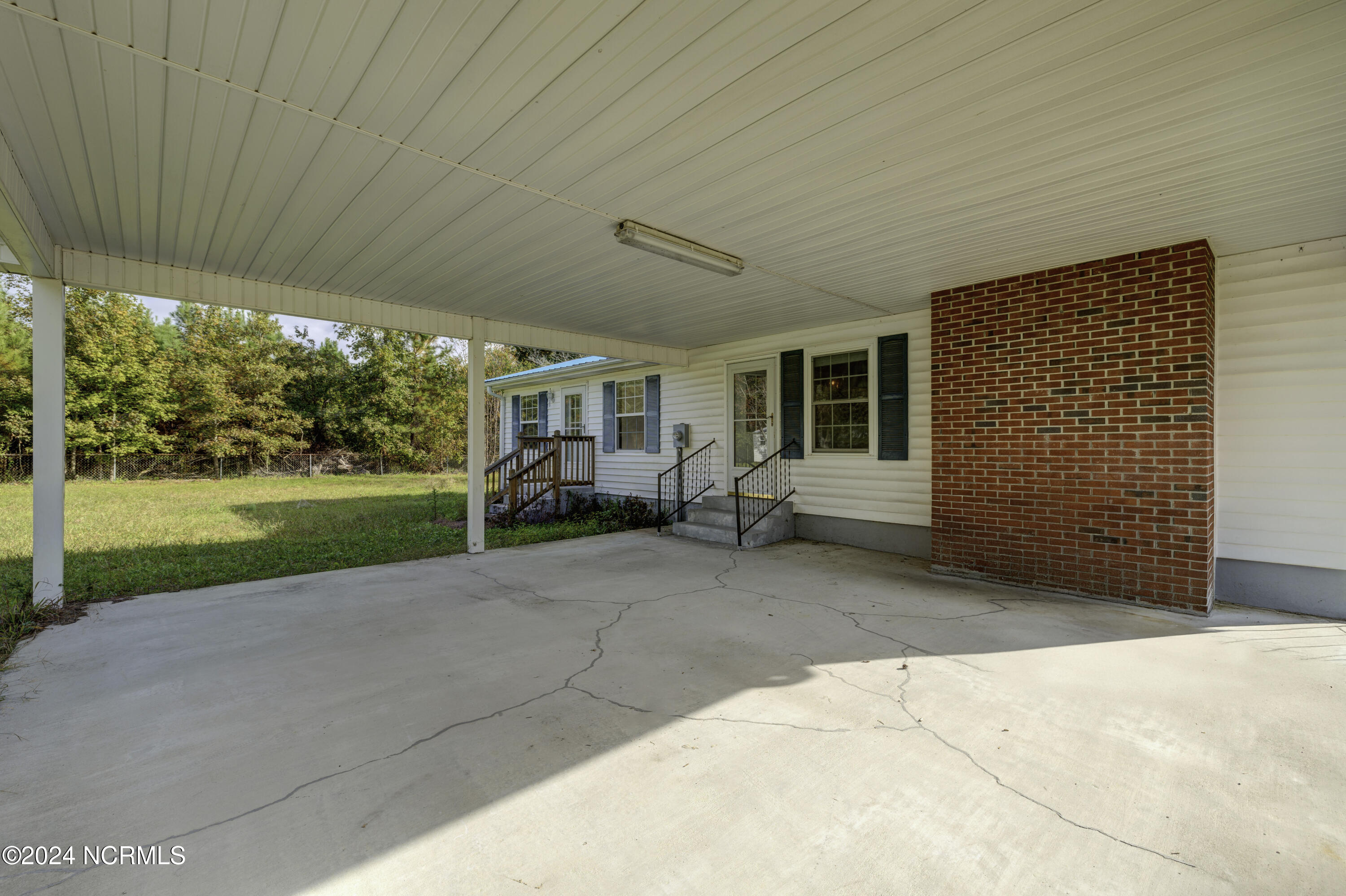 866 Appleton Way Property Photo 26