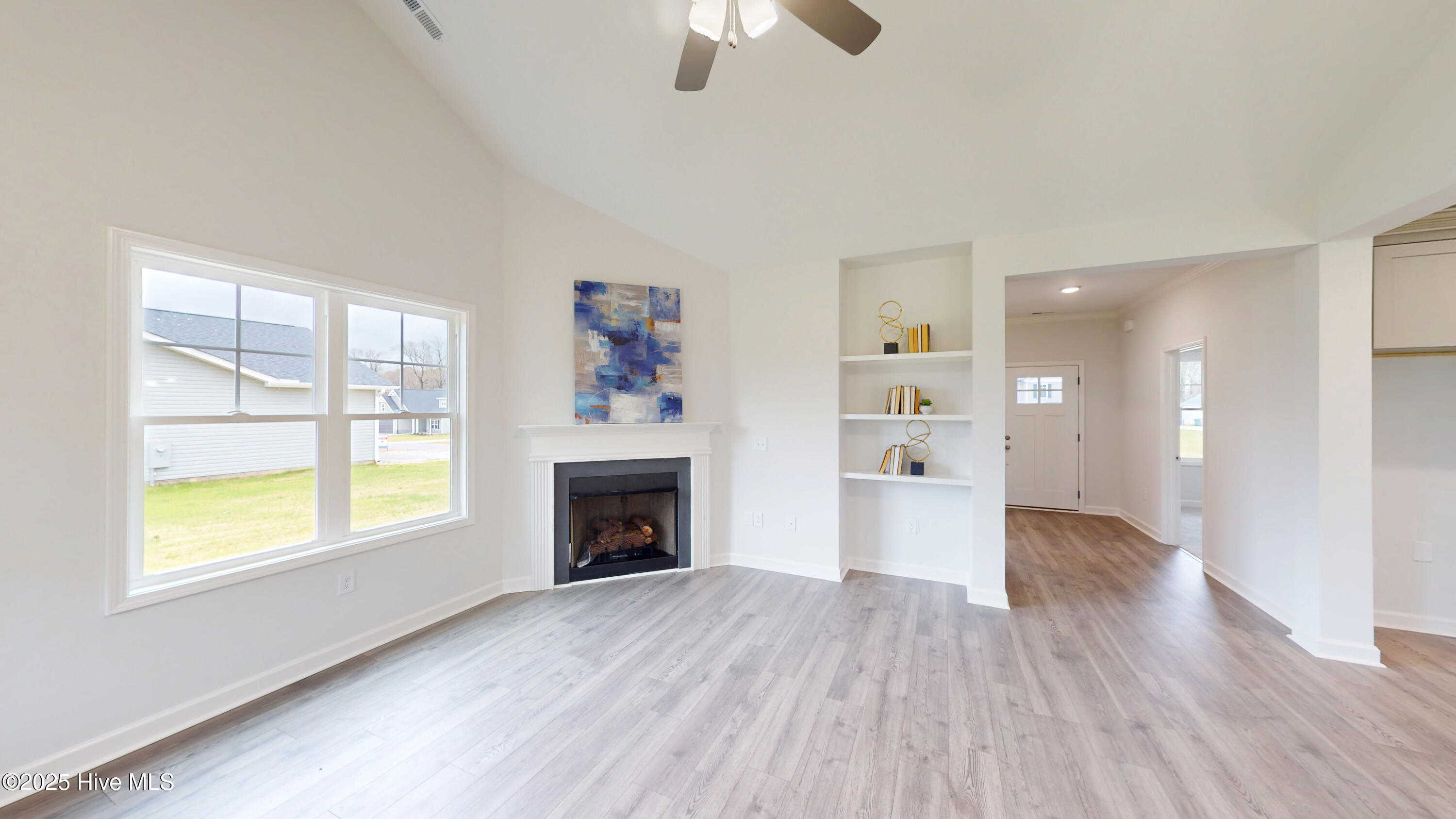 209 Creeks Edge Drive Property Photo 6