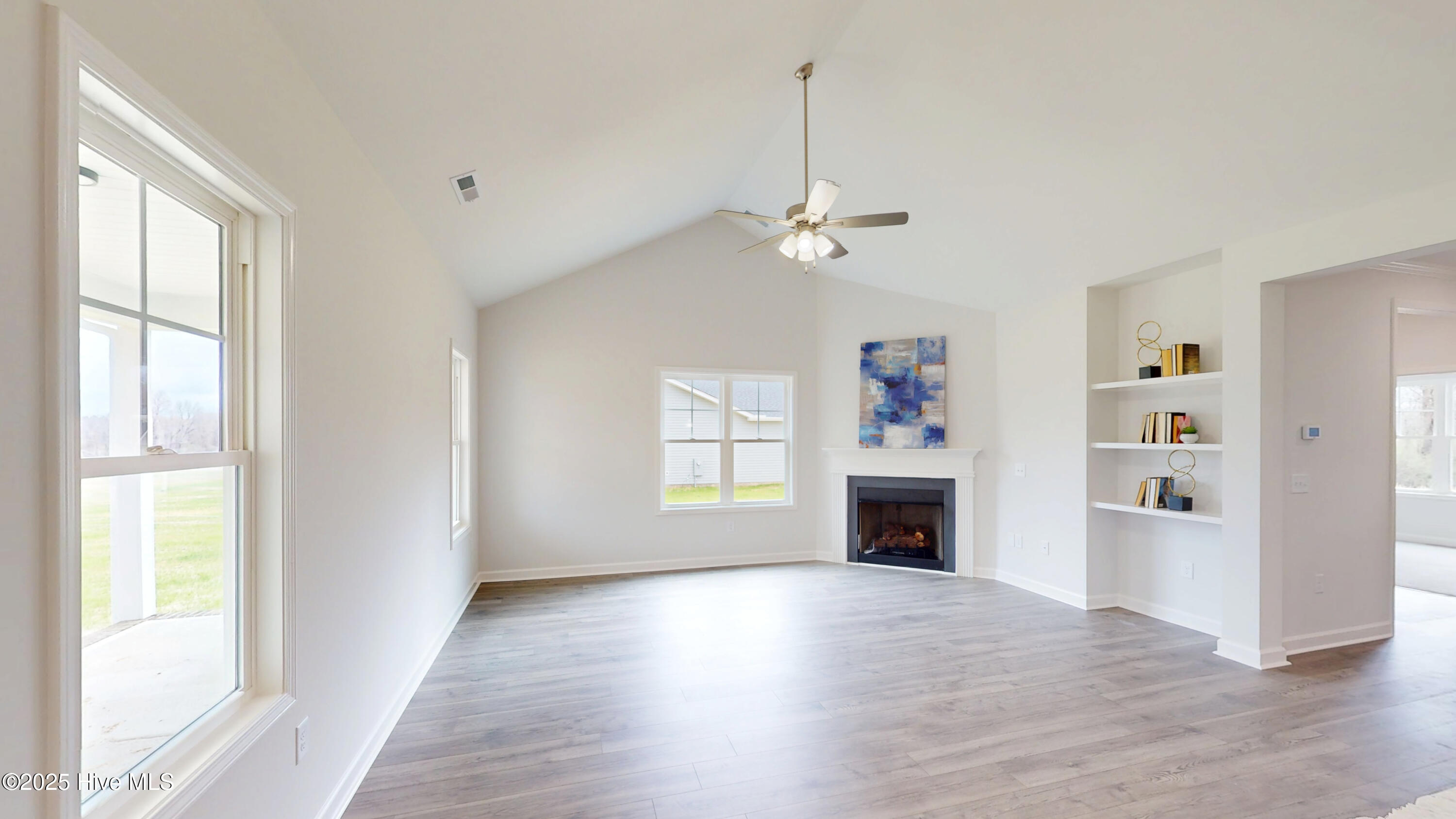 209 Creeks Edge Drive Property Photo 7