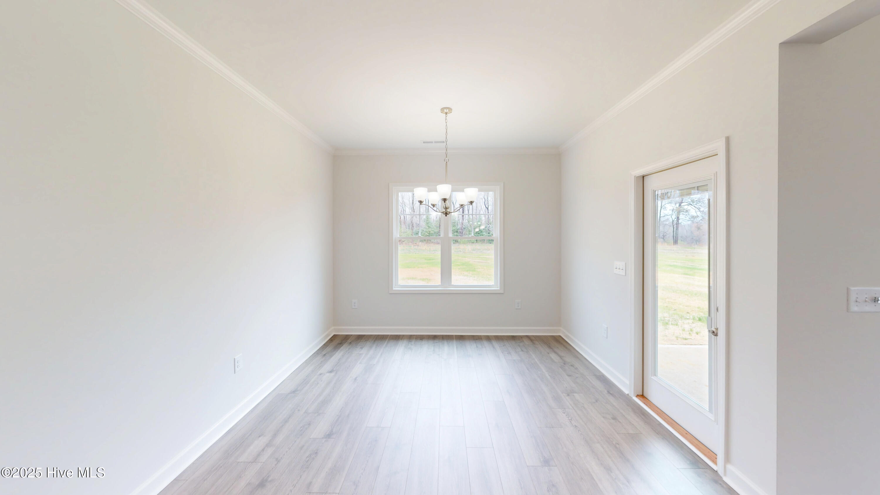 209 Creeks Edge Drive Property Photo 15
