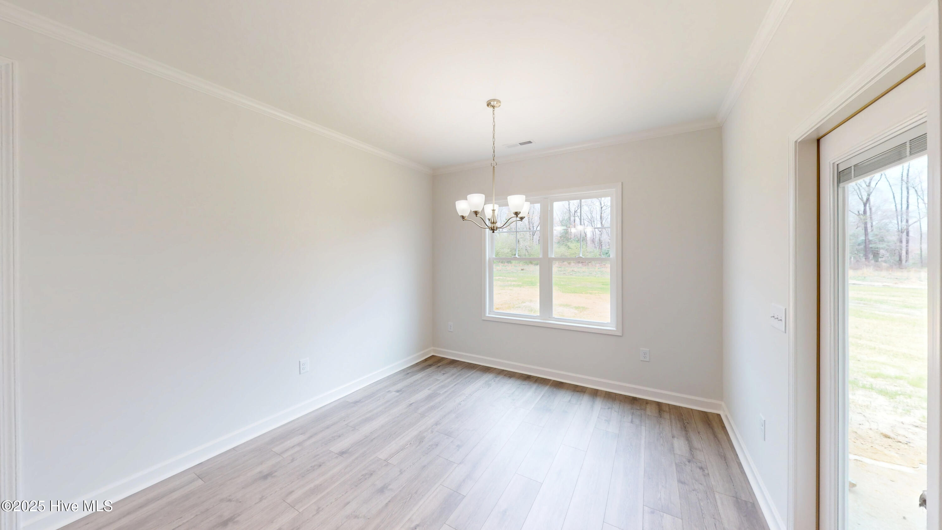 209 Creeks Edge Drive Property Photo 16