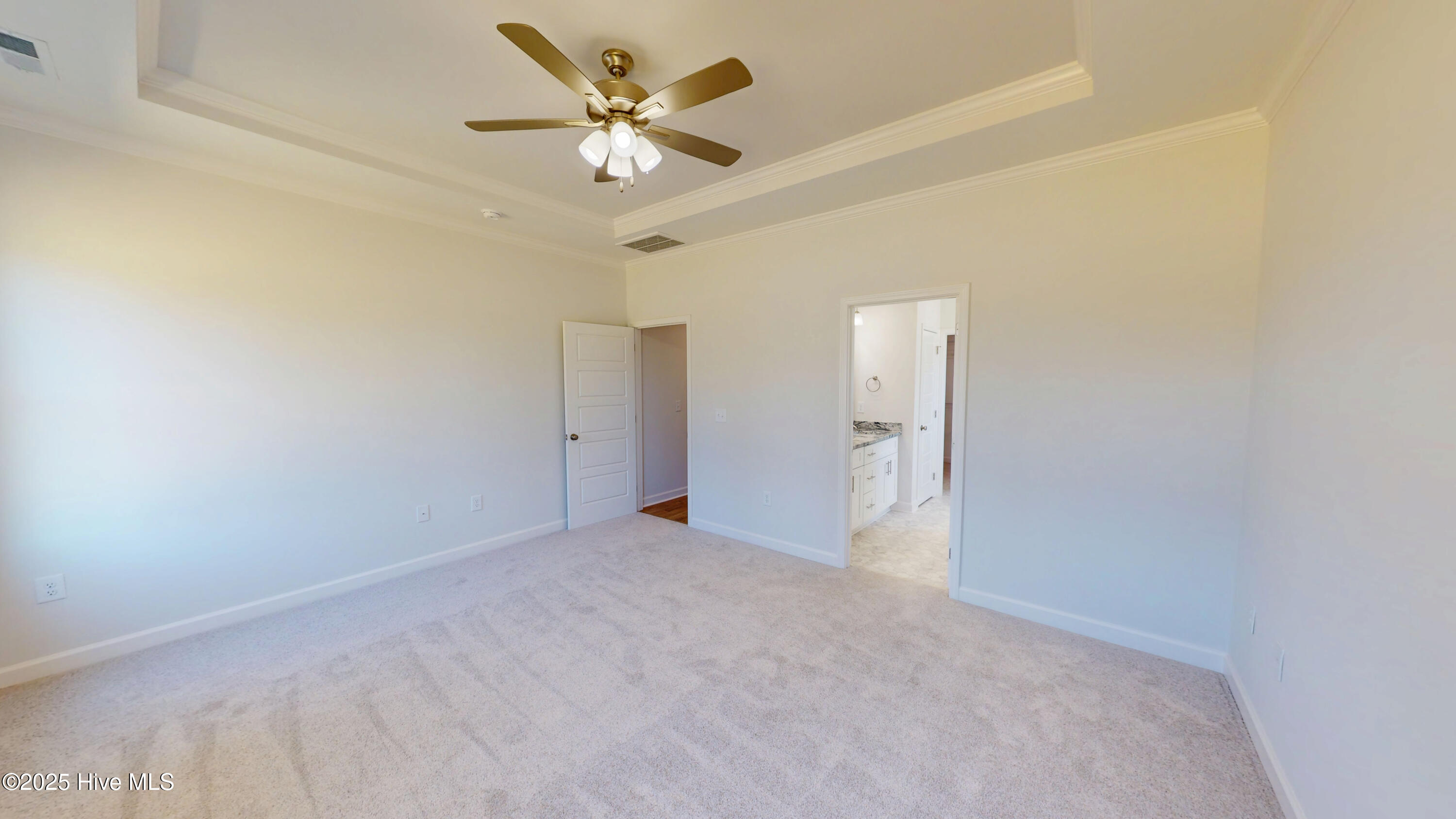 211 Creeks Edge Drive Property Photo 28