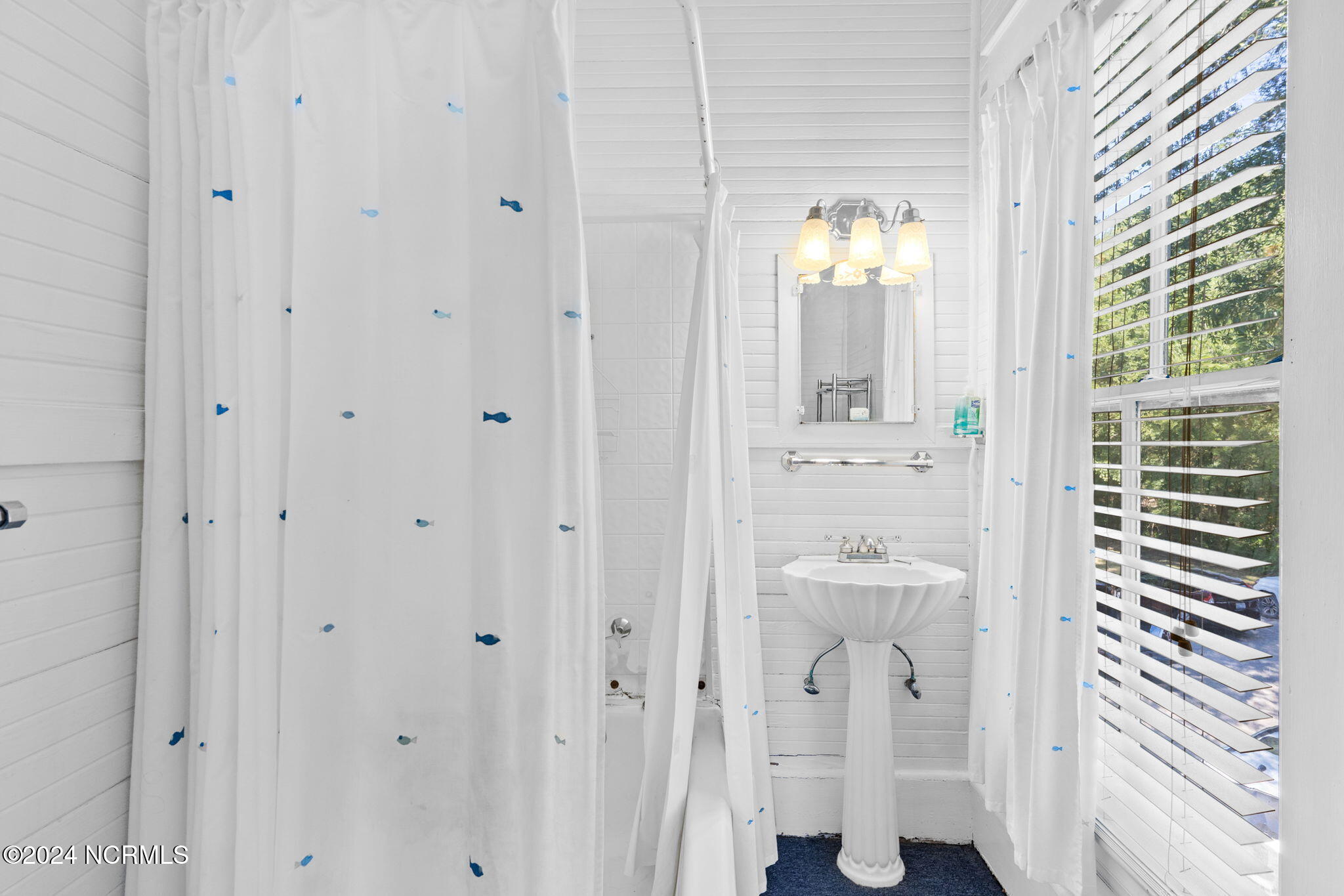 950 Main Street Property Photo 48