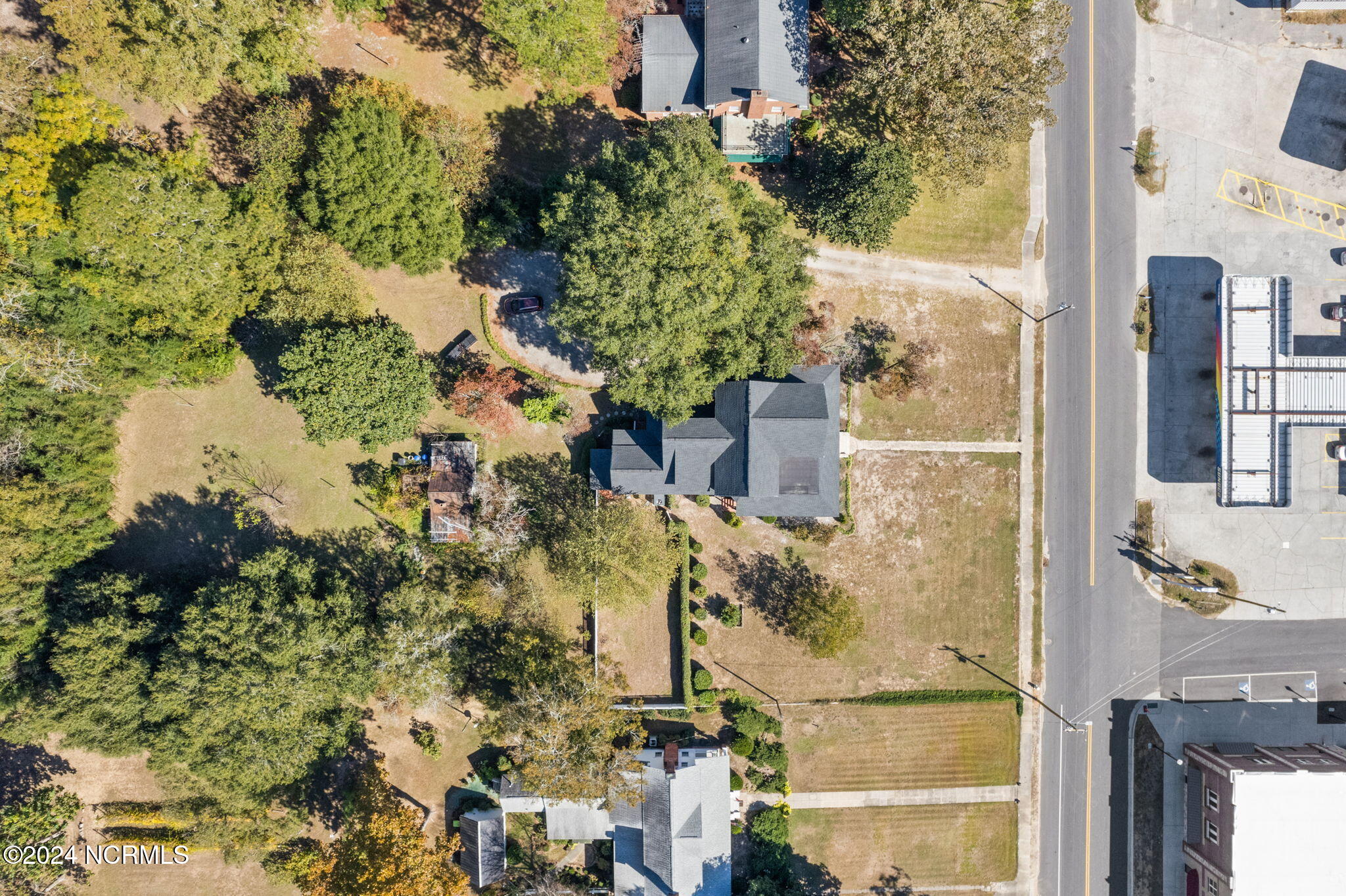 950 Main Street Property Photo 74