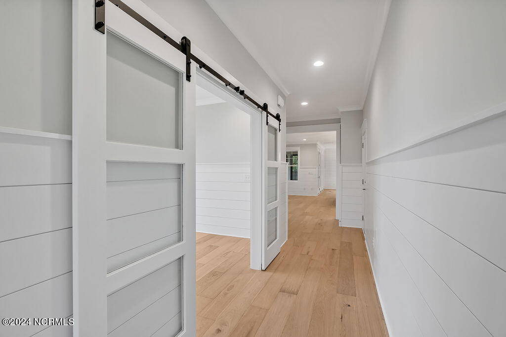 612 Waterstone Drive Property Photo 3