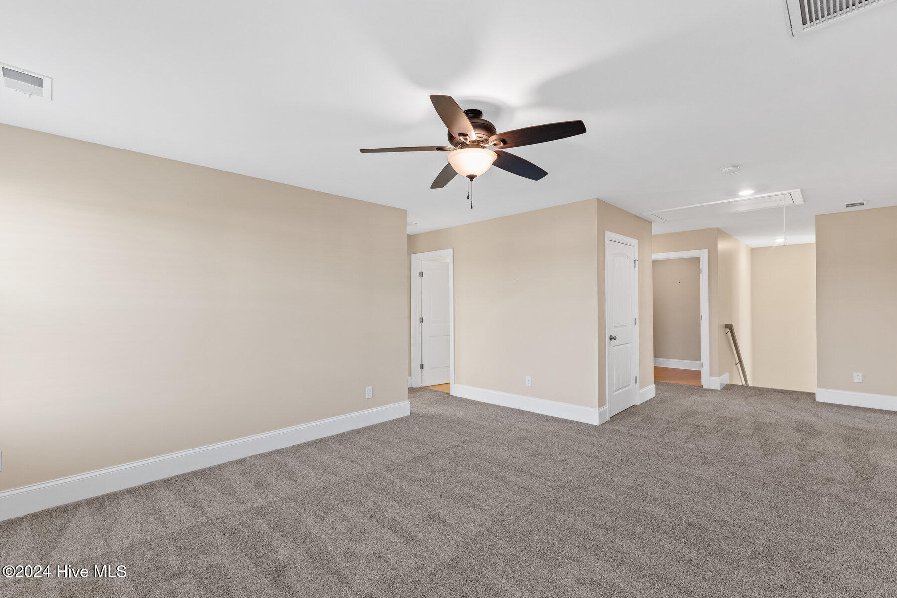 46 Covey Court Property Photo 32