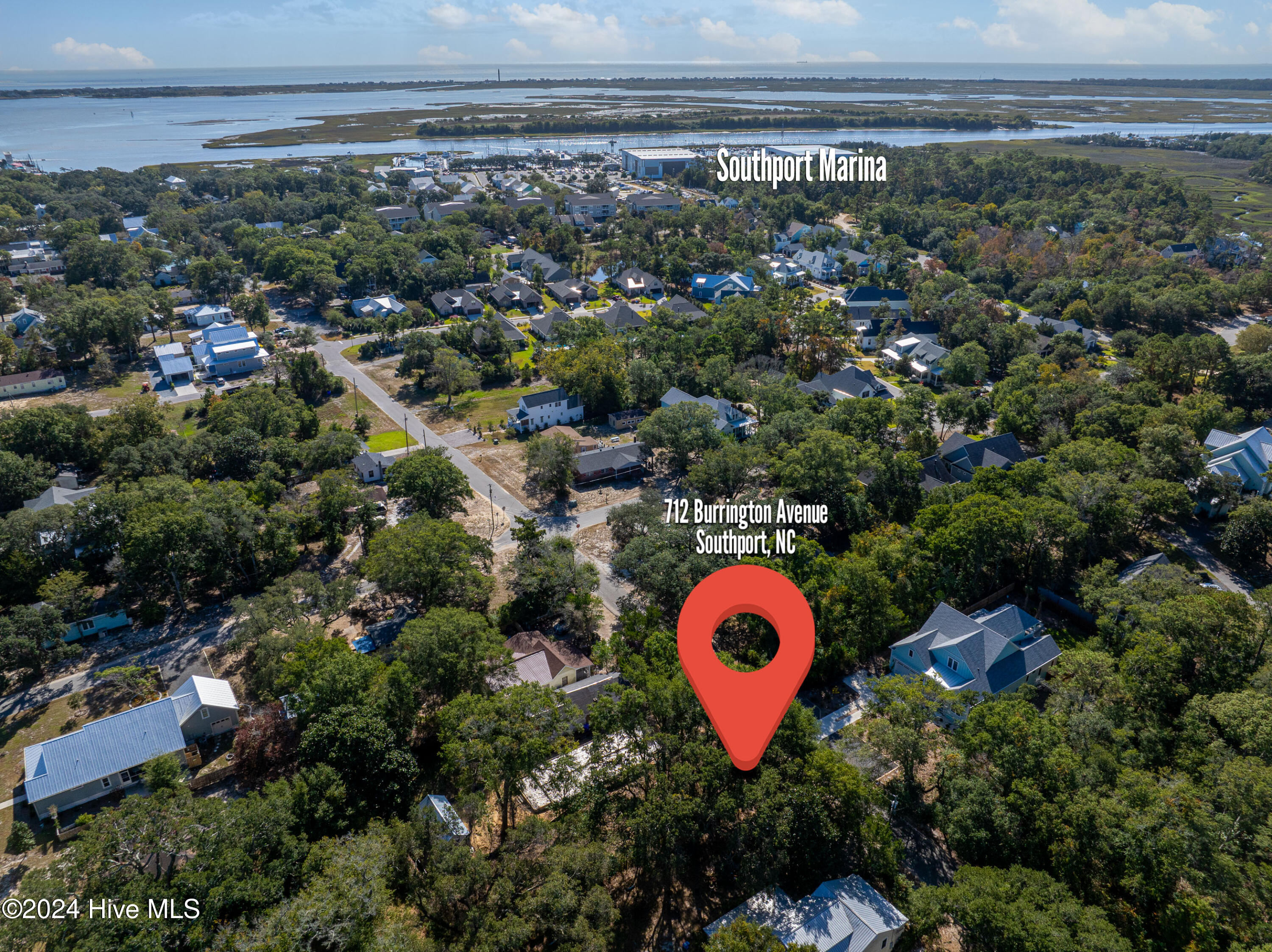 712 Burrington Avenue Property Photo 4