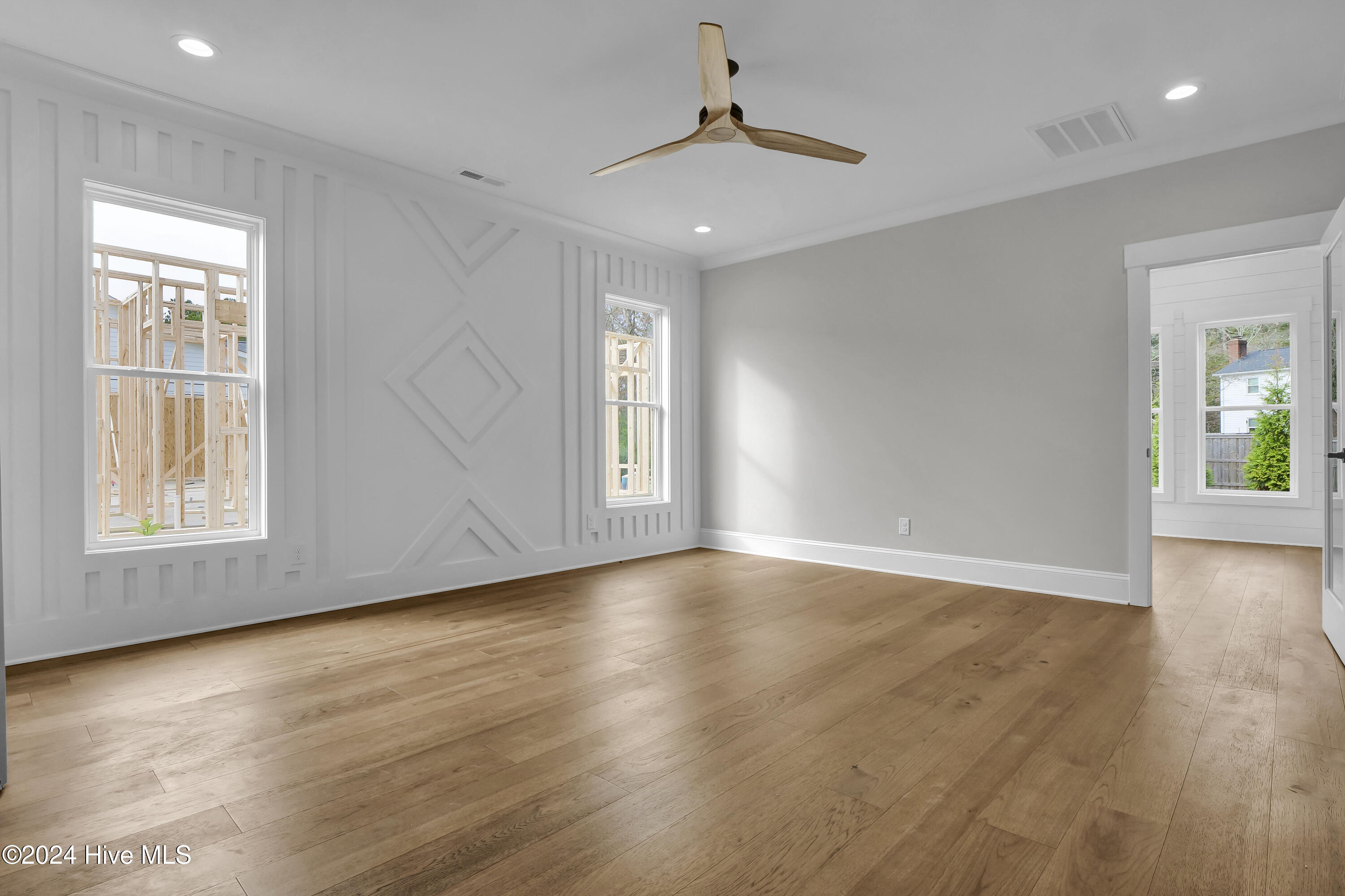 8261 Winding Creek Circle Property Photo 16