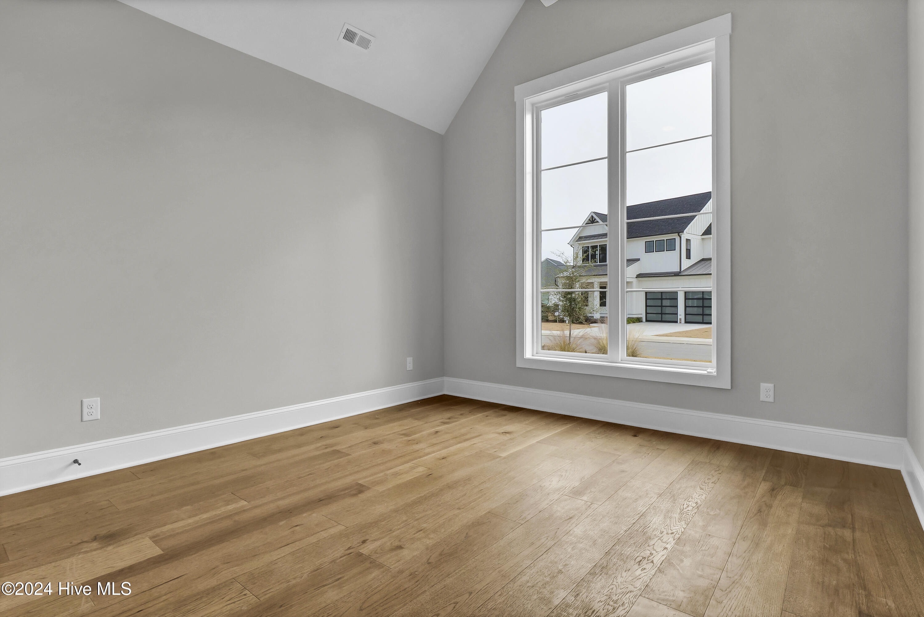 8261 Winding Creek Circle Property Photo 22
