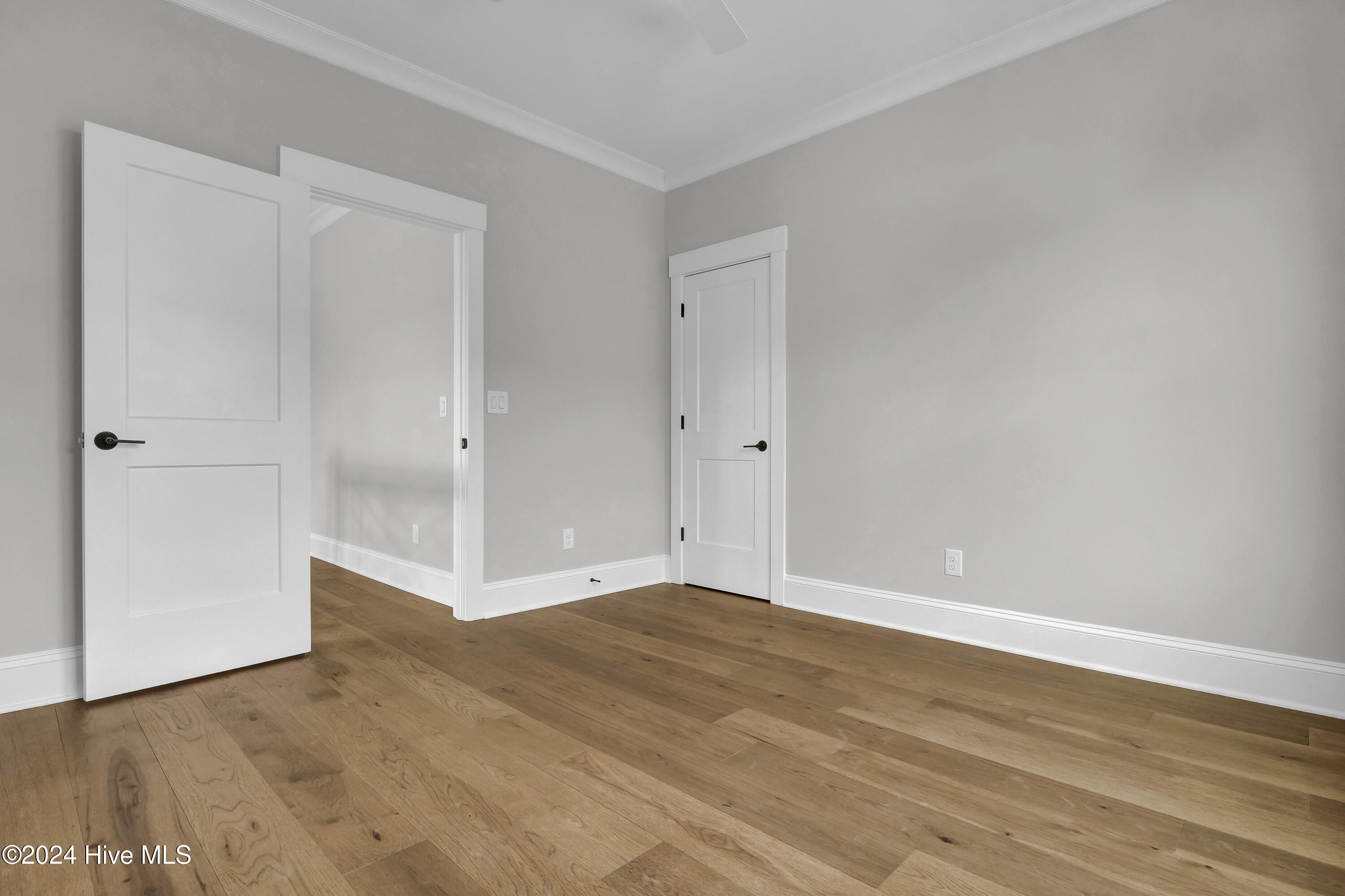 8261 Winding Creek Circle Property Photo 26