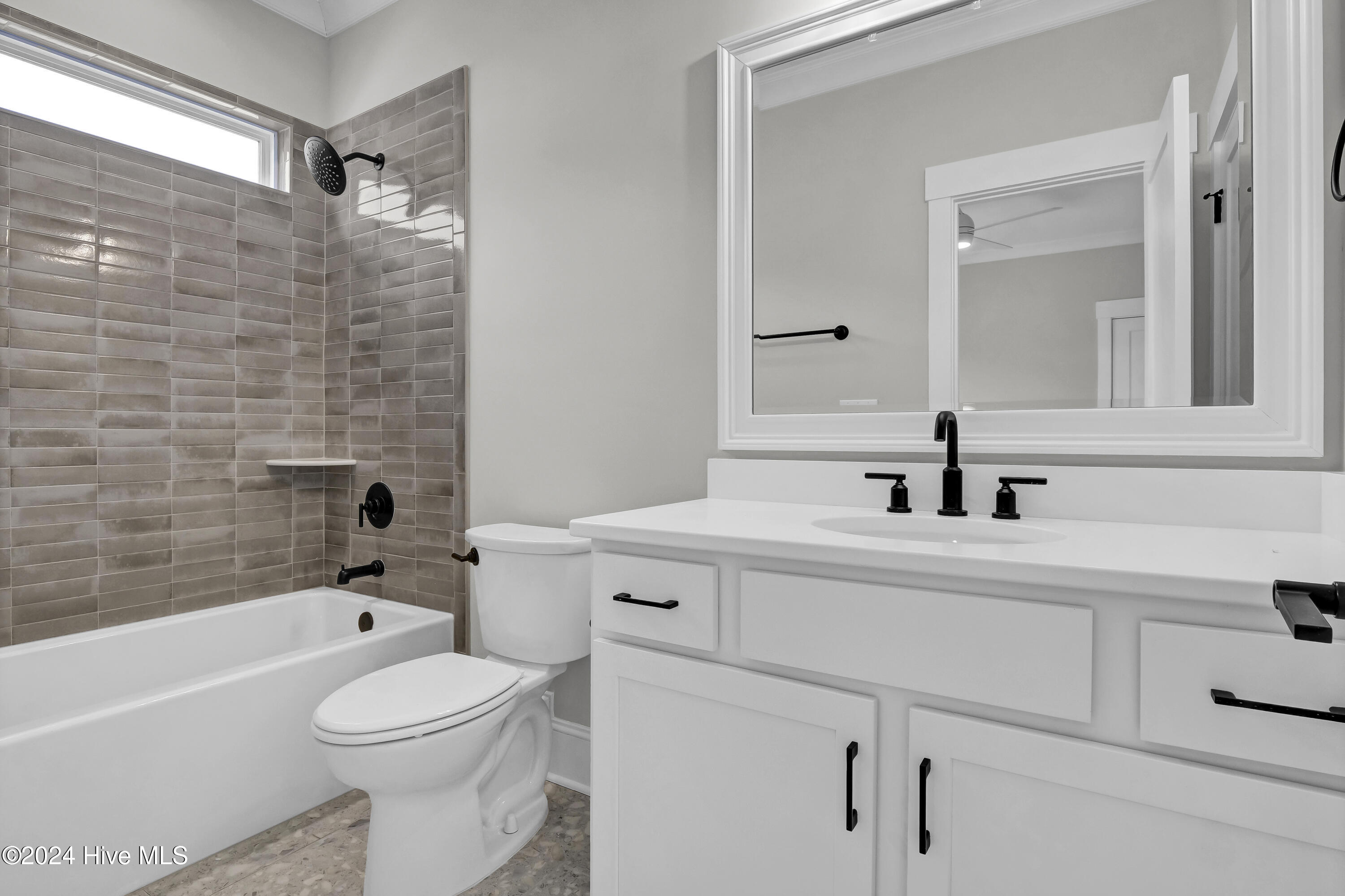 8261 Winding Creek Circle Property Photo 27