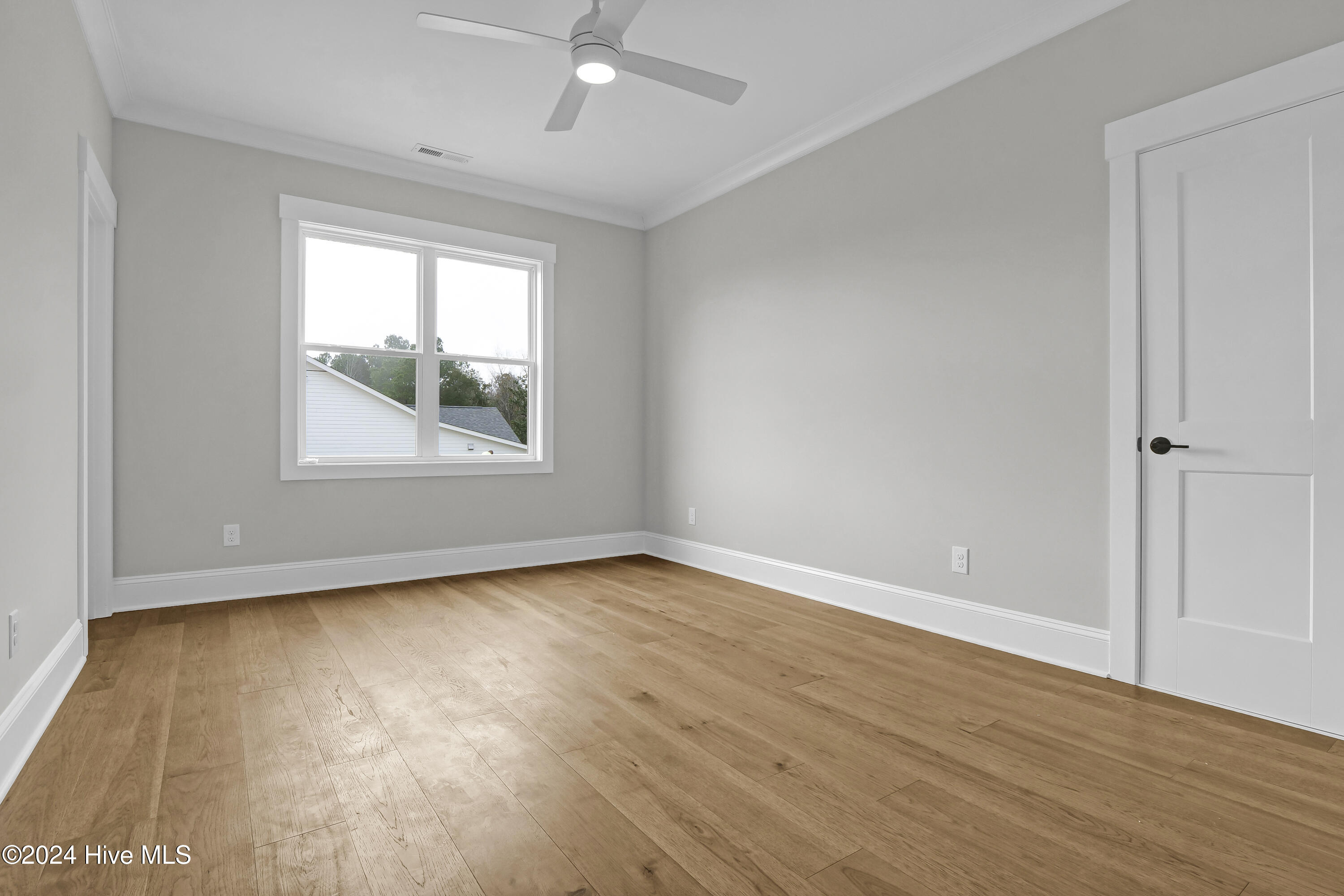 8261 Winding Creek Circle Property Photo 28