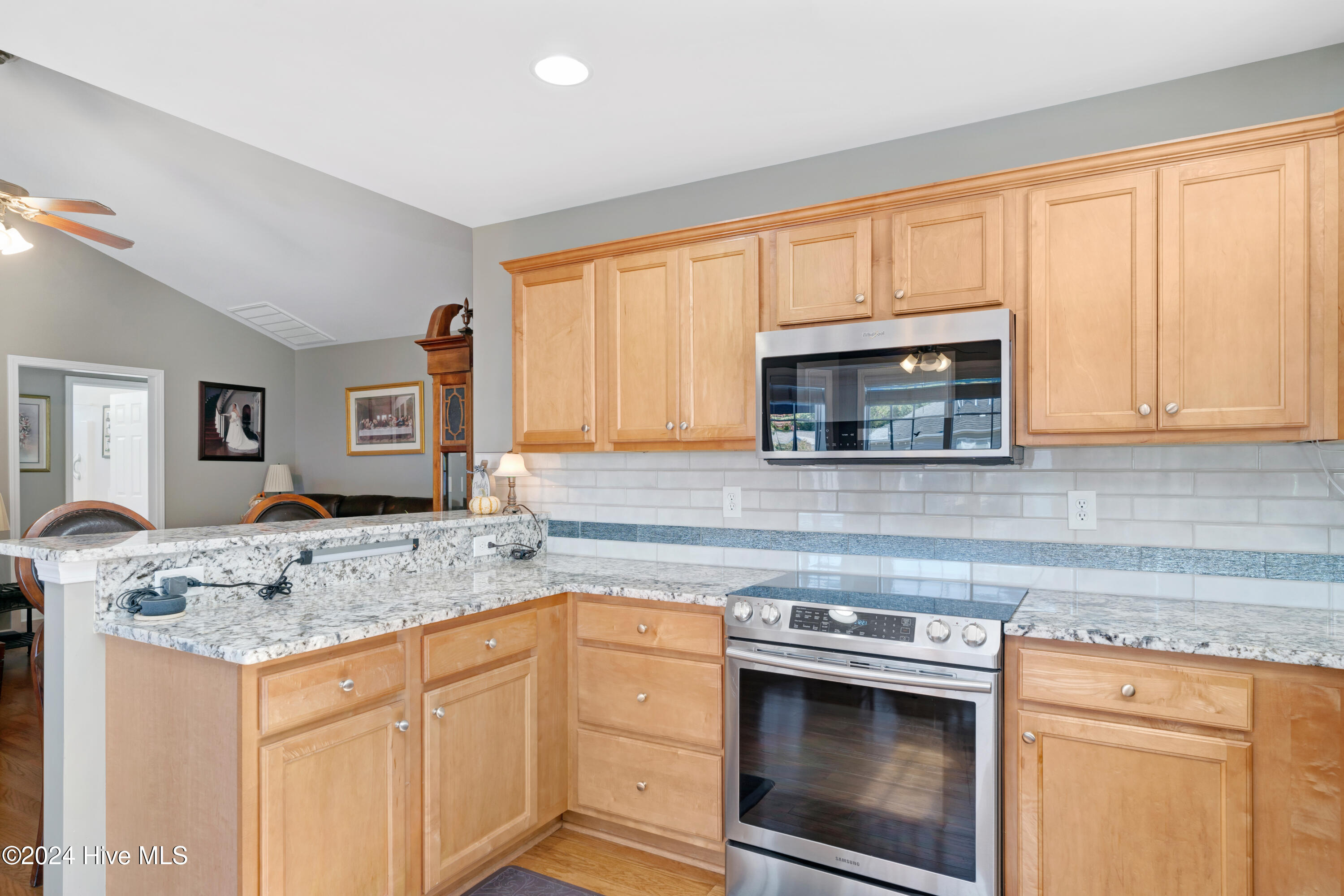 1664 Sugarberry Circle Property Photo 13