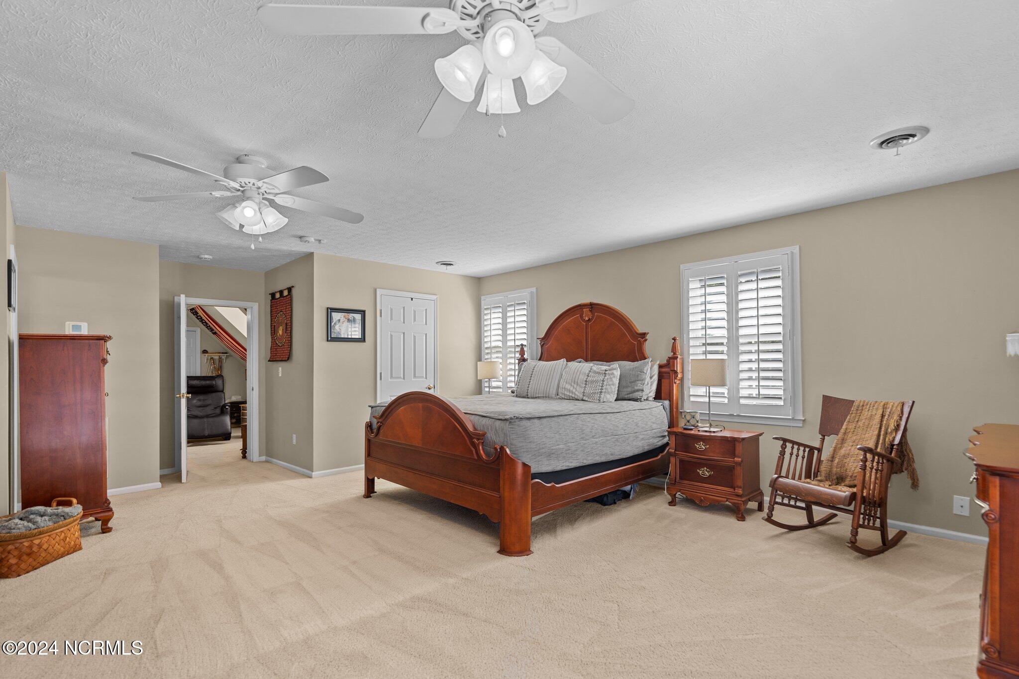 1221 S Beresford Court Property Photo 25