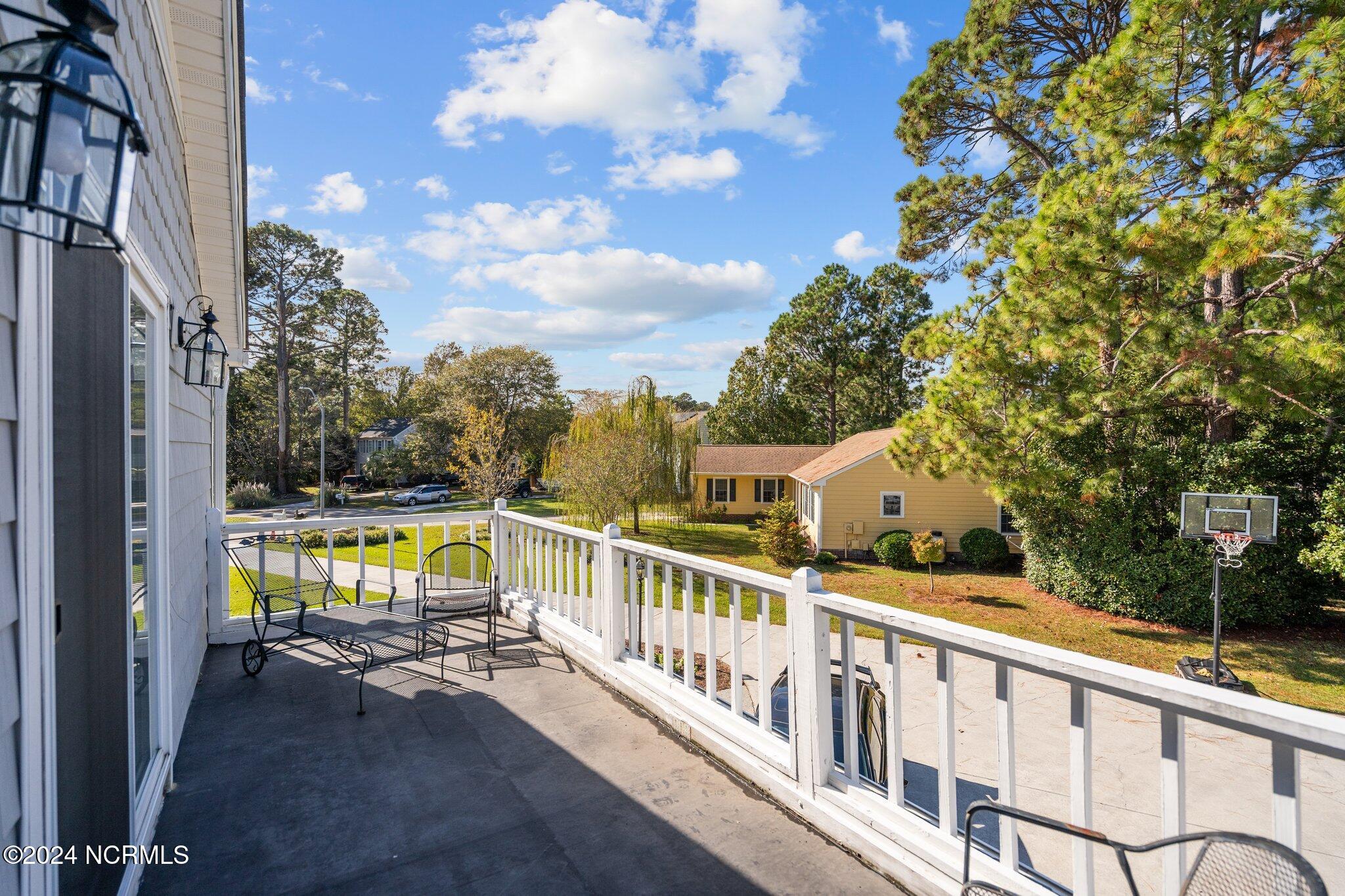 1221 S Beresford Court Property Photo 27
