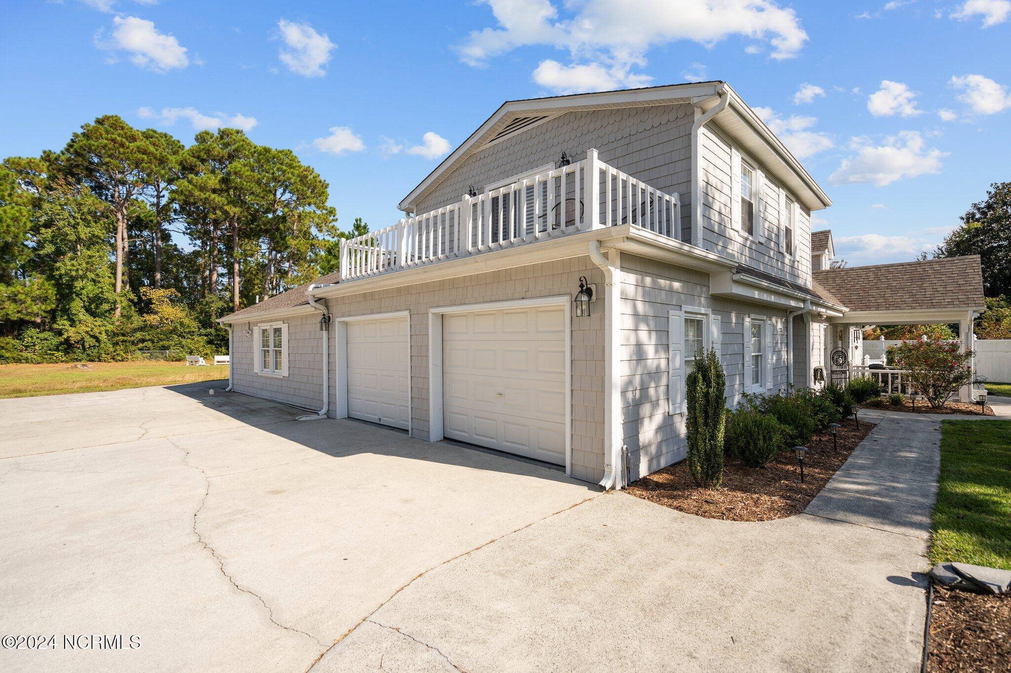 1221 S Beresford Court Property Photo 35