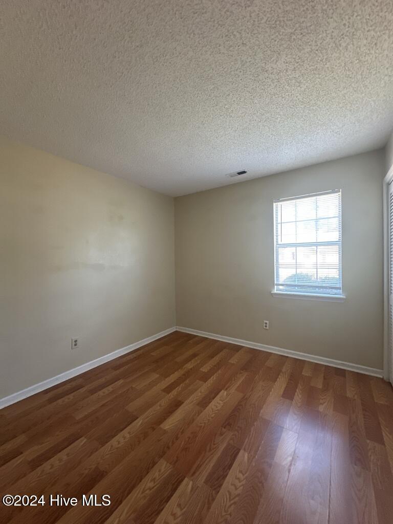 2910 Norbrick Street Property Photo 12