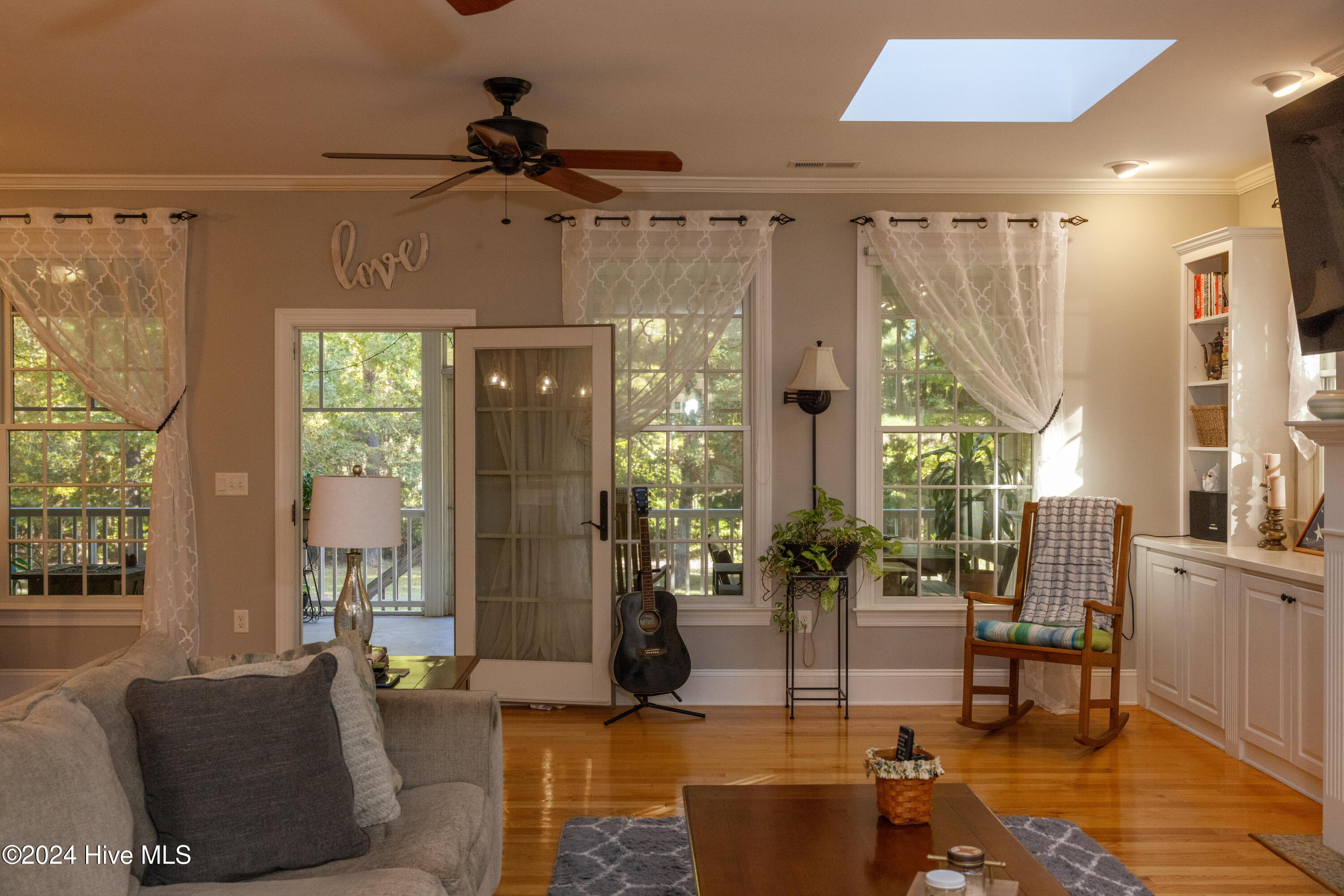 220 Beech Point Boulevard Property Photo 11