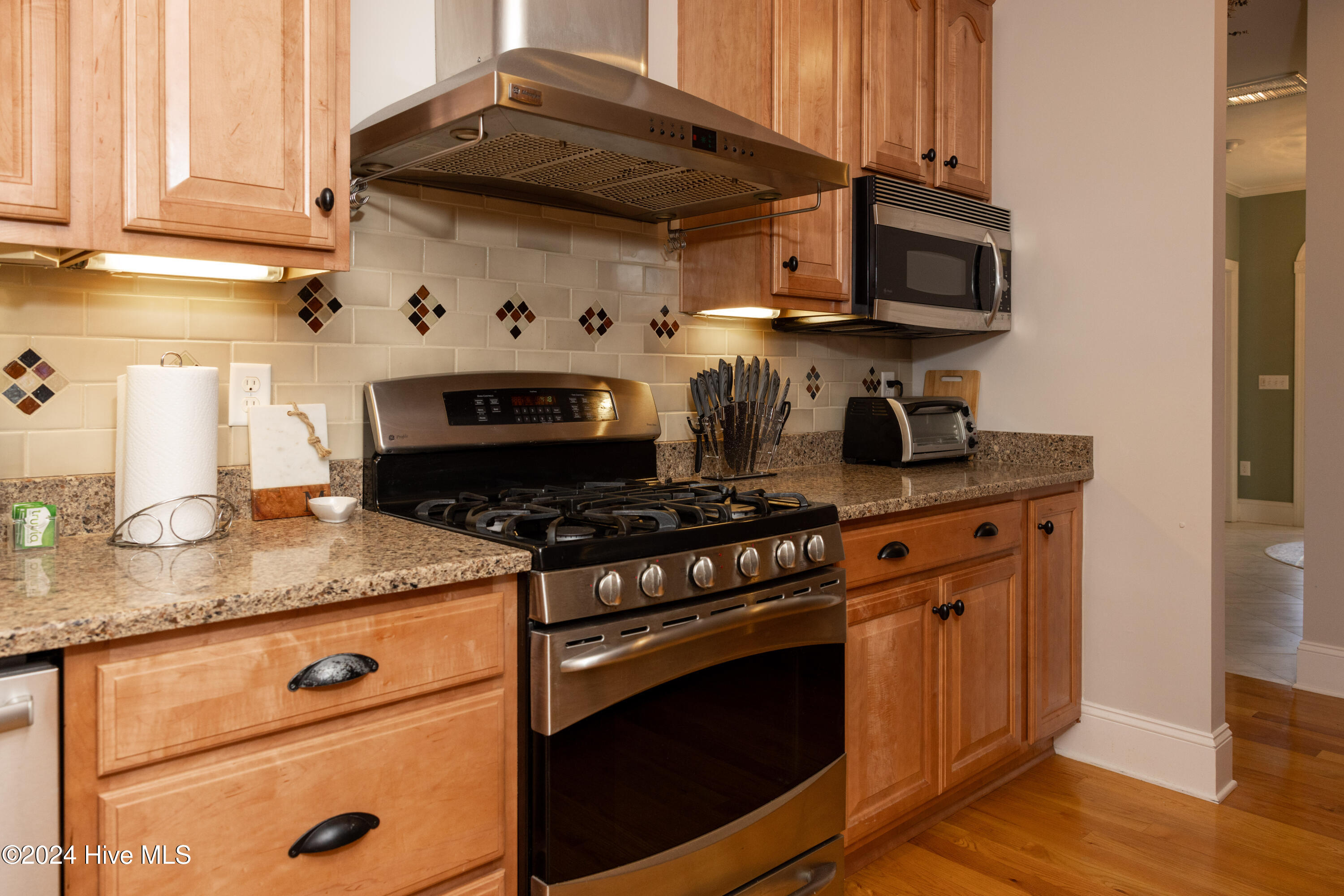 220 Beech Point Boulevard Property Photo 17