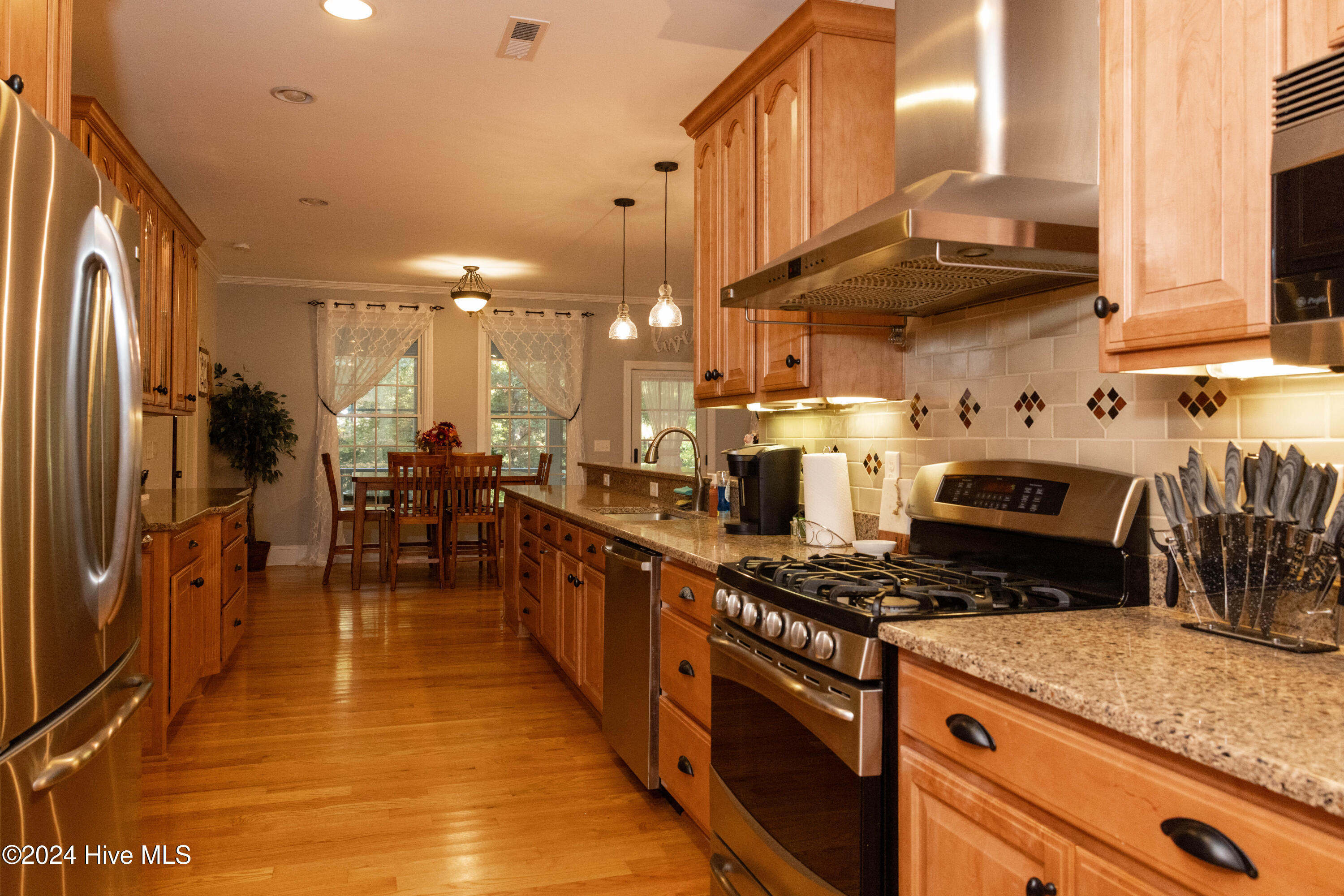 220 Beech Point Boulevard Property Photo 22