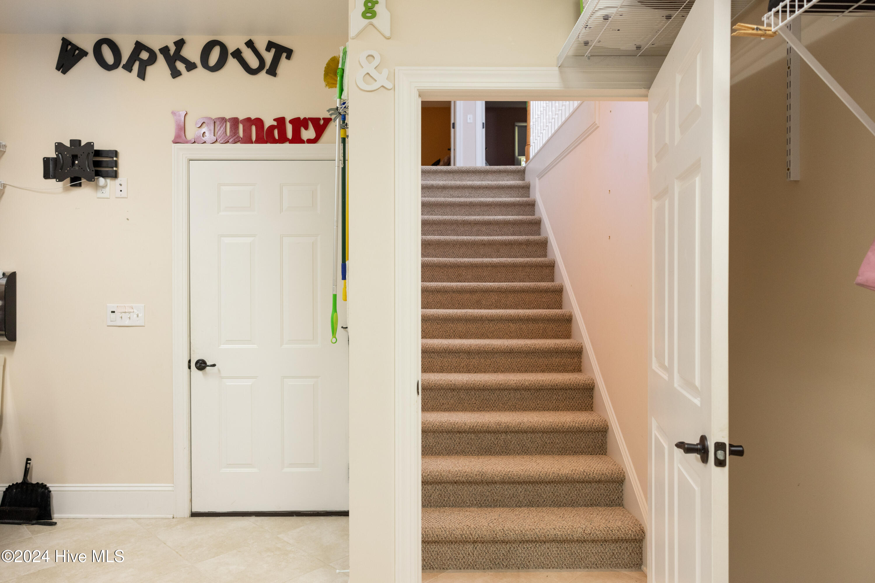 220 Beech Point Boulevard Property Photo 42