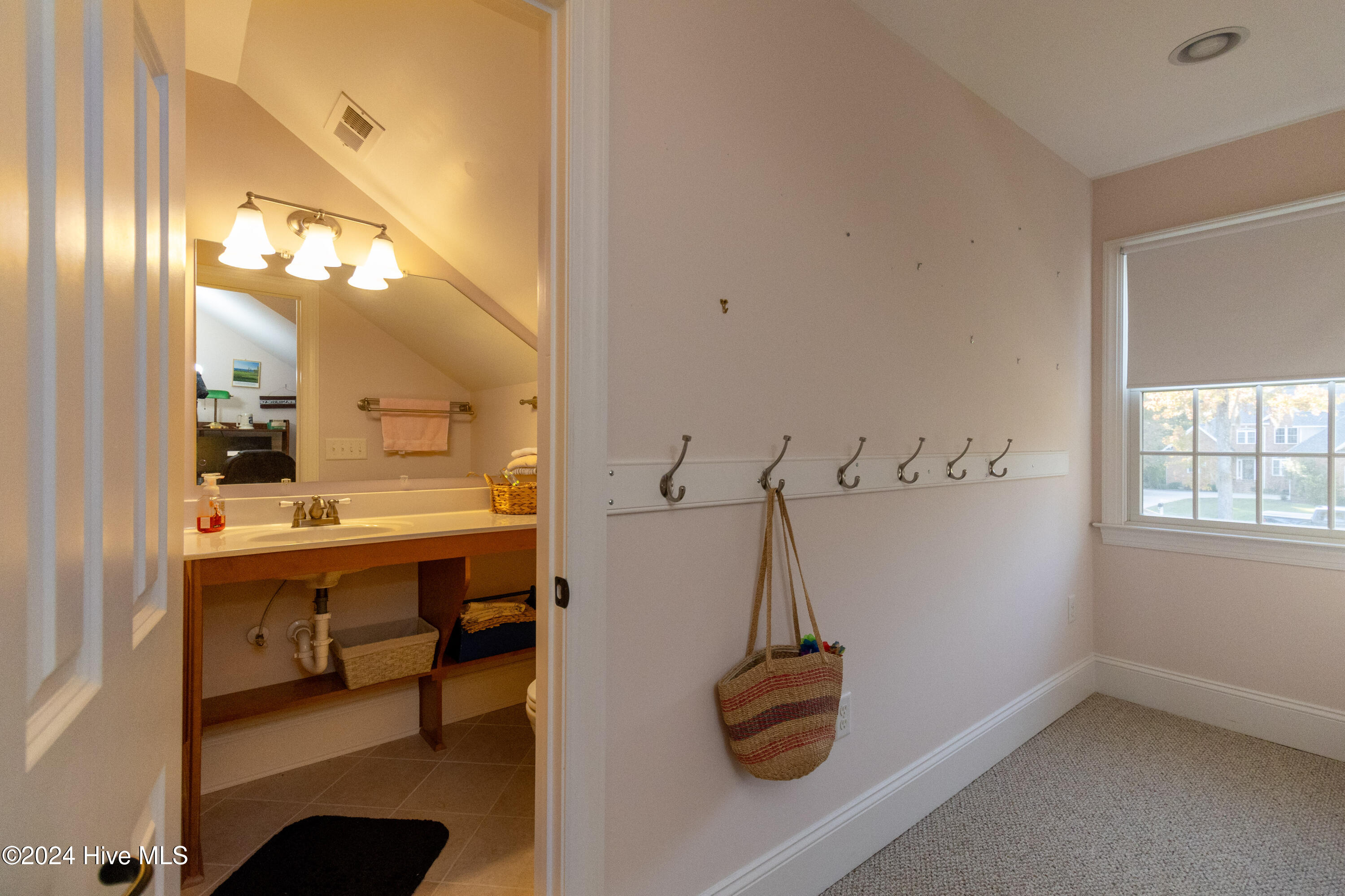 220 Beech Point Boulevard Property Photo 45