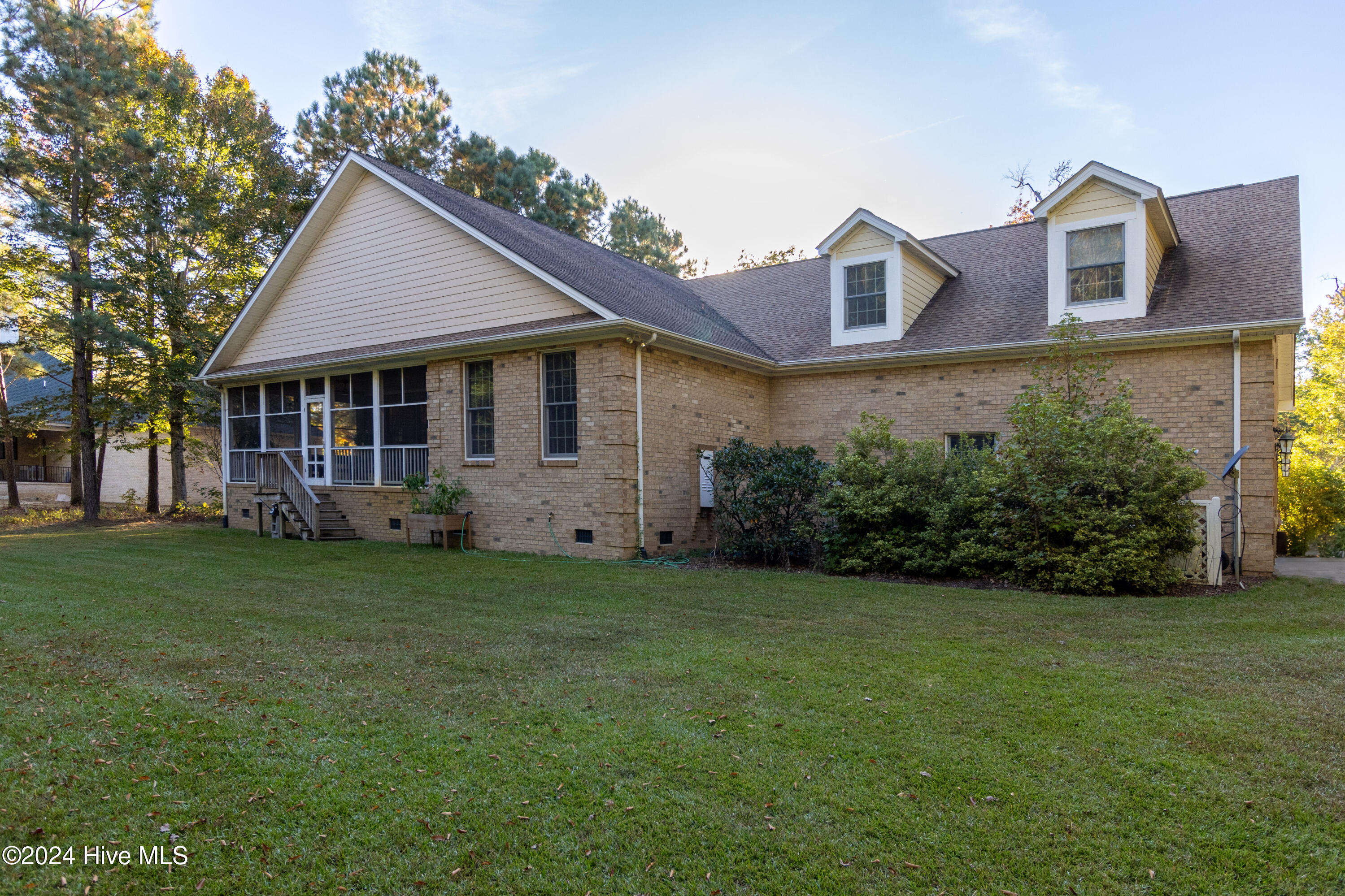 220 Beech Point Boulevard Property Photo 60