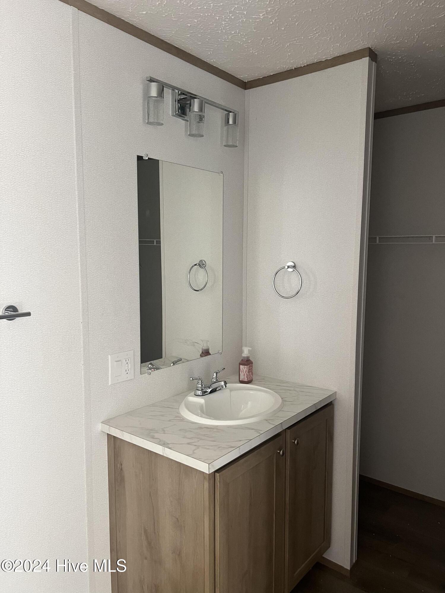 2216 Bass Avenue Property Photo 9