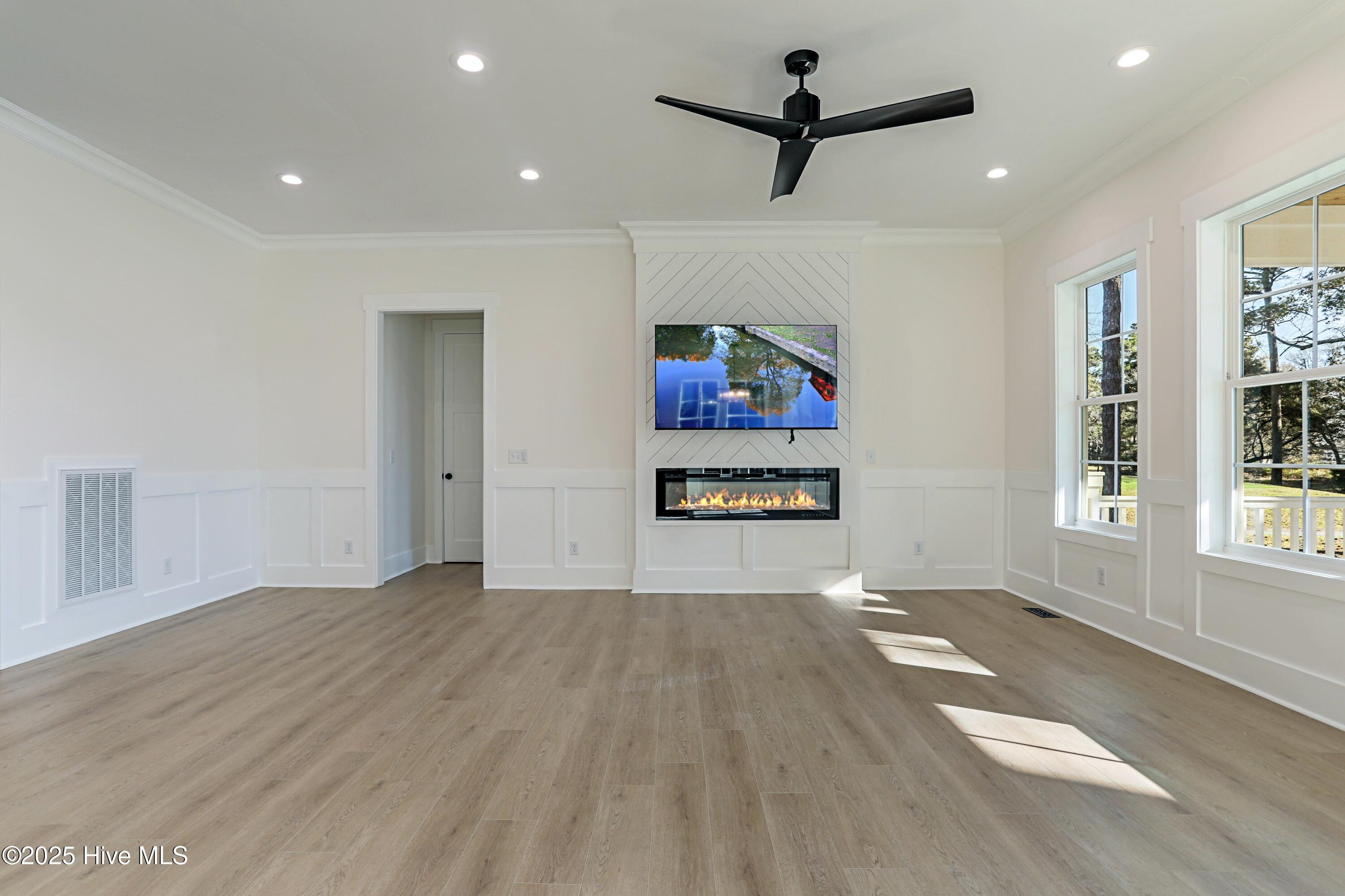 90 Marina Drive Property Photo 16