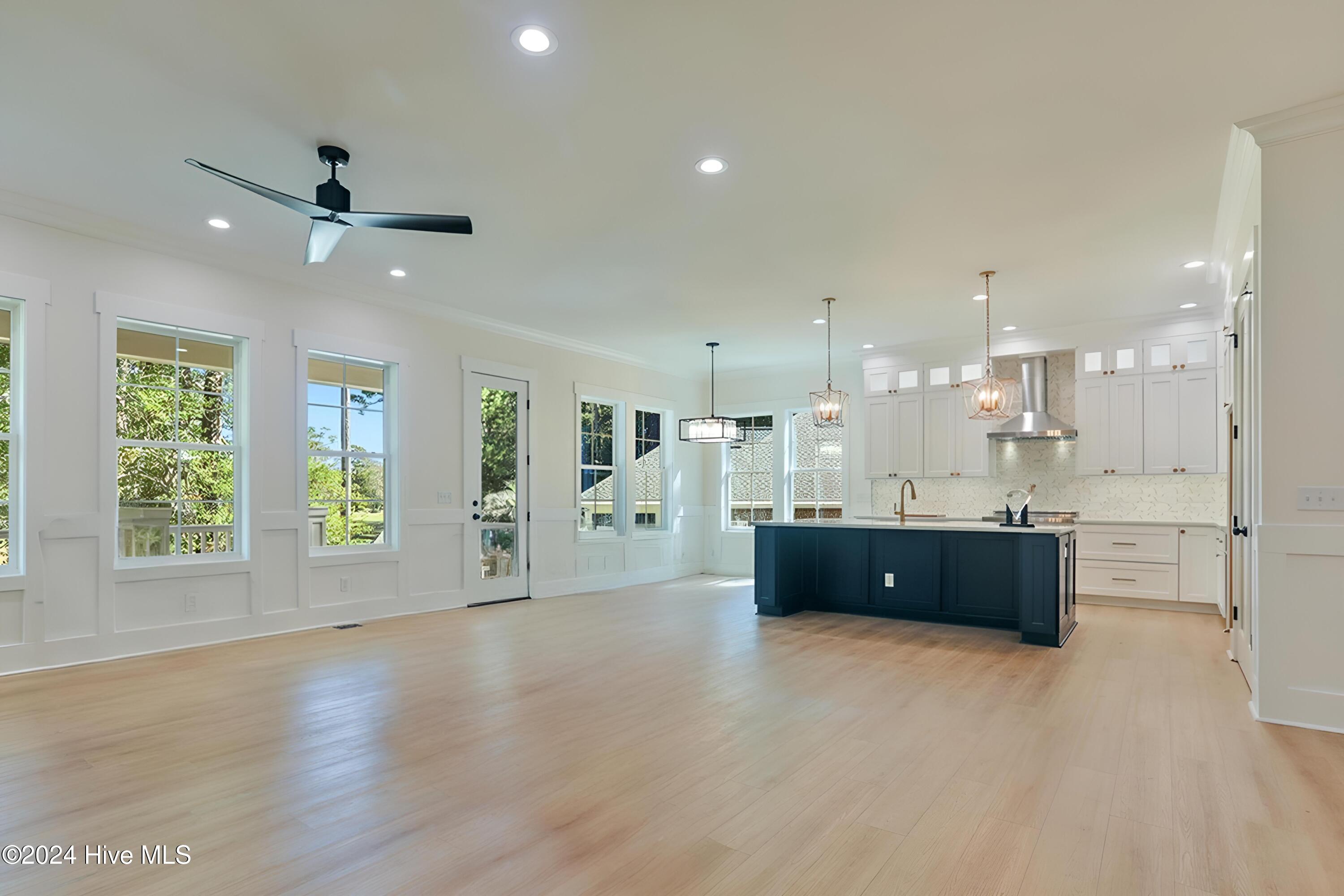 90 Marina Drive Property Photo 18