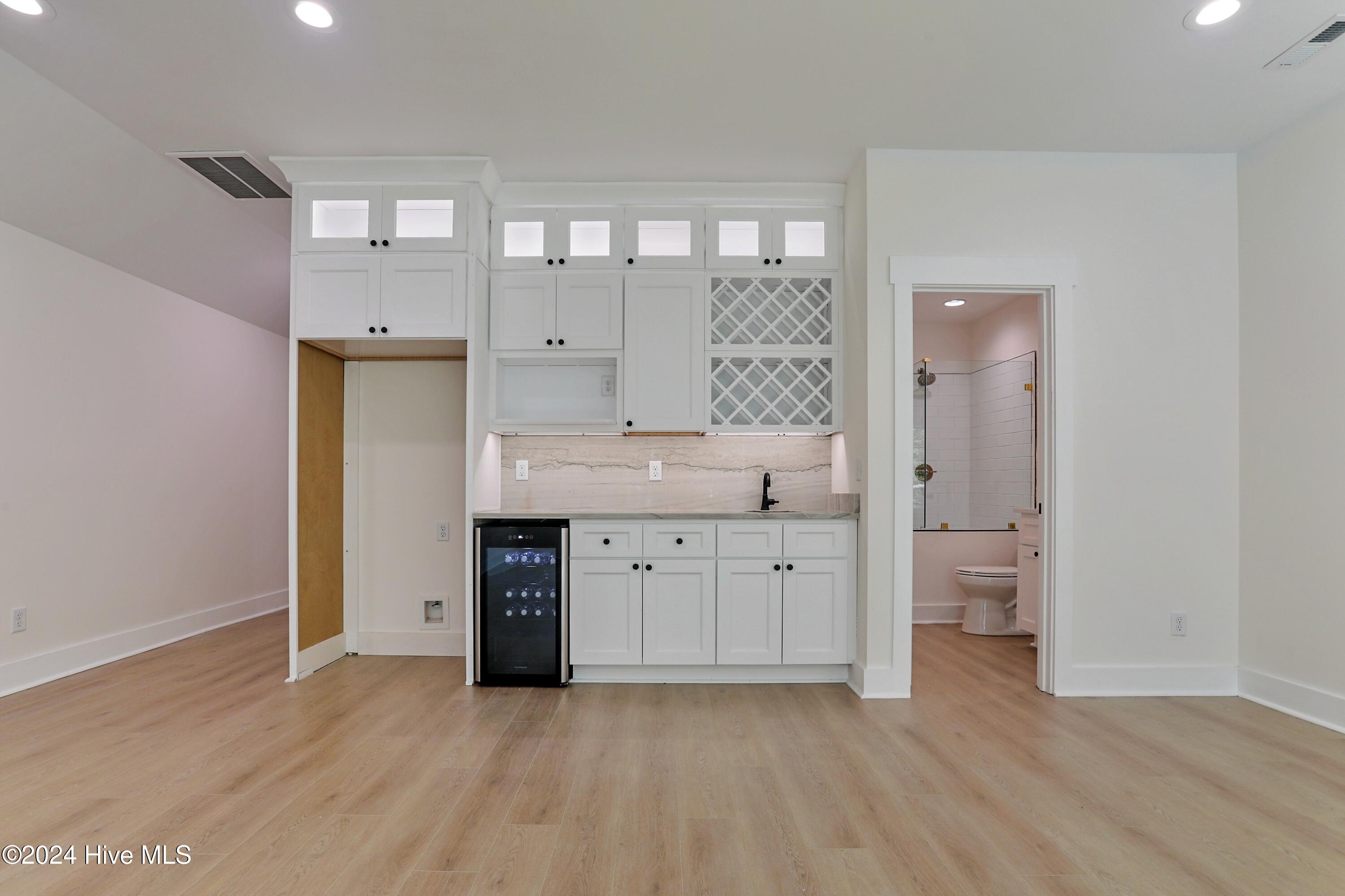 90 Marina Drive Property Photo 59