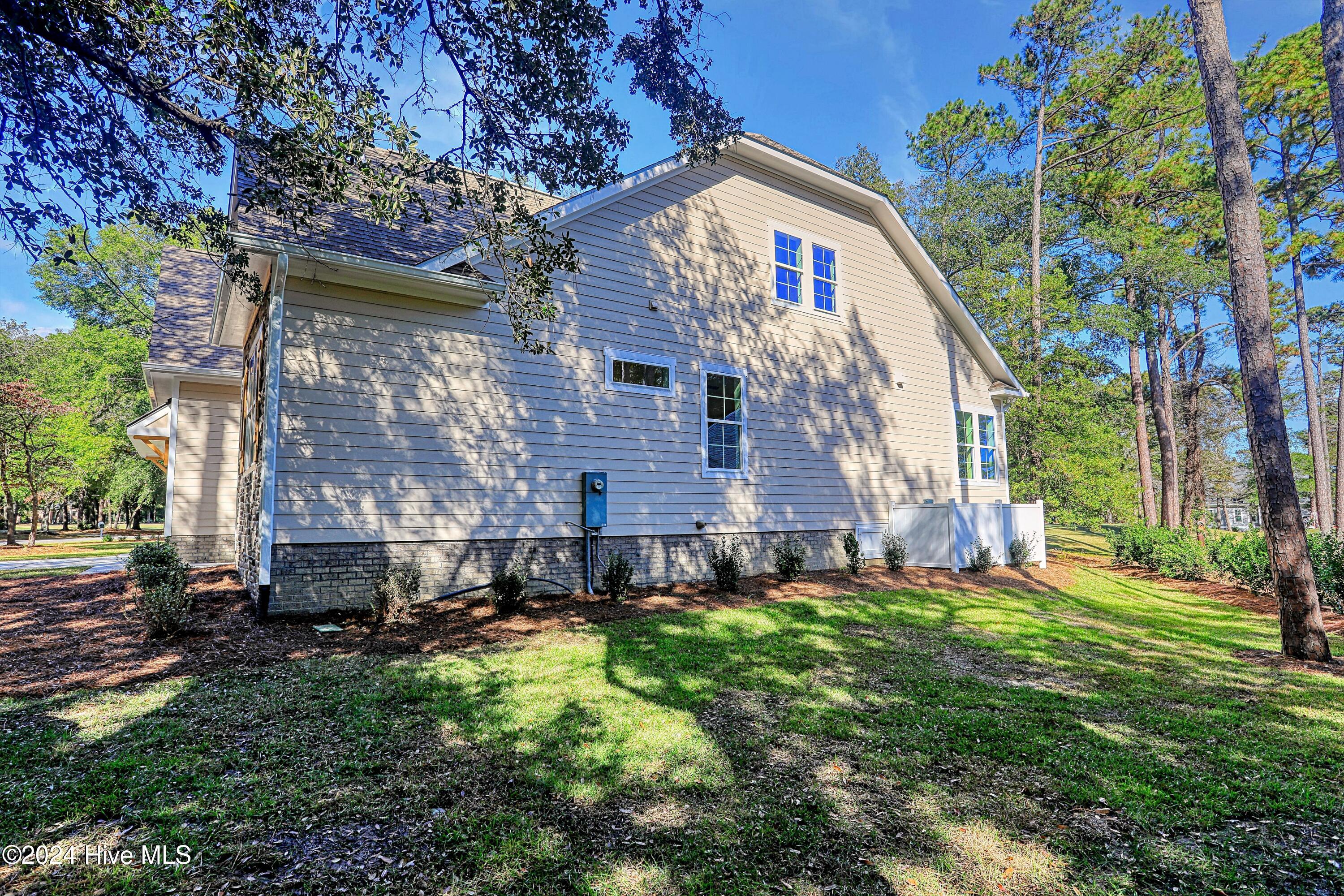 90 Marina Drive Property Photo 68