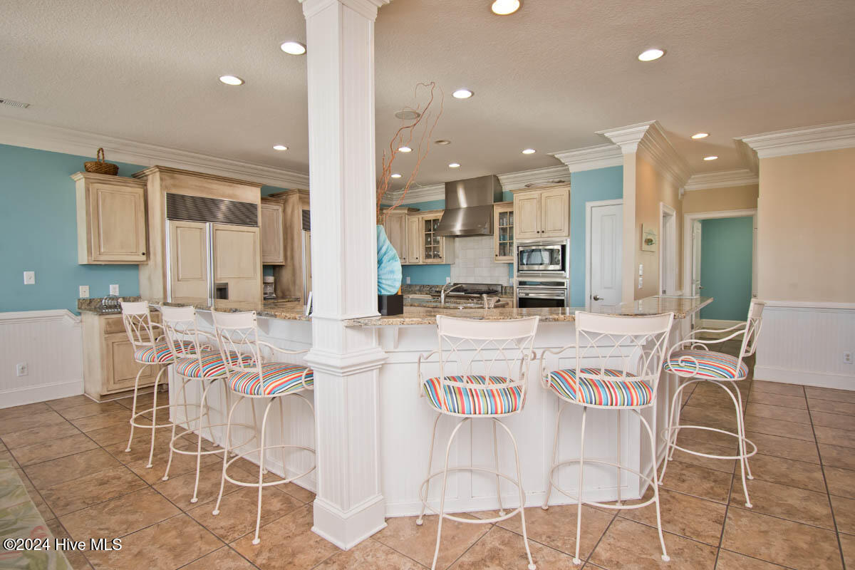 5715 Ocean Drive Property Photo 10