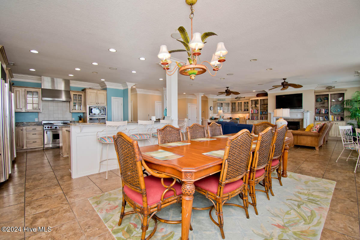 5715 Ocean Drive Property Photo 11