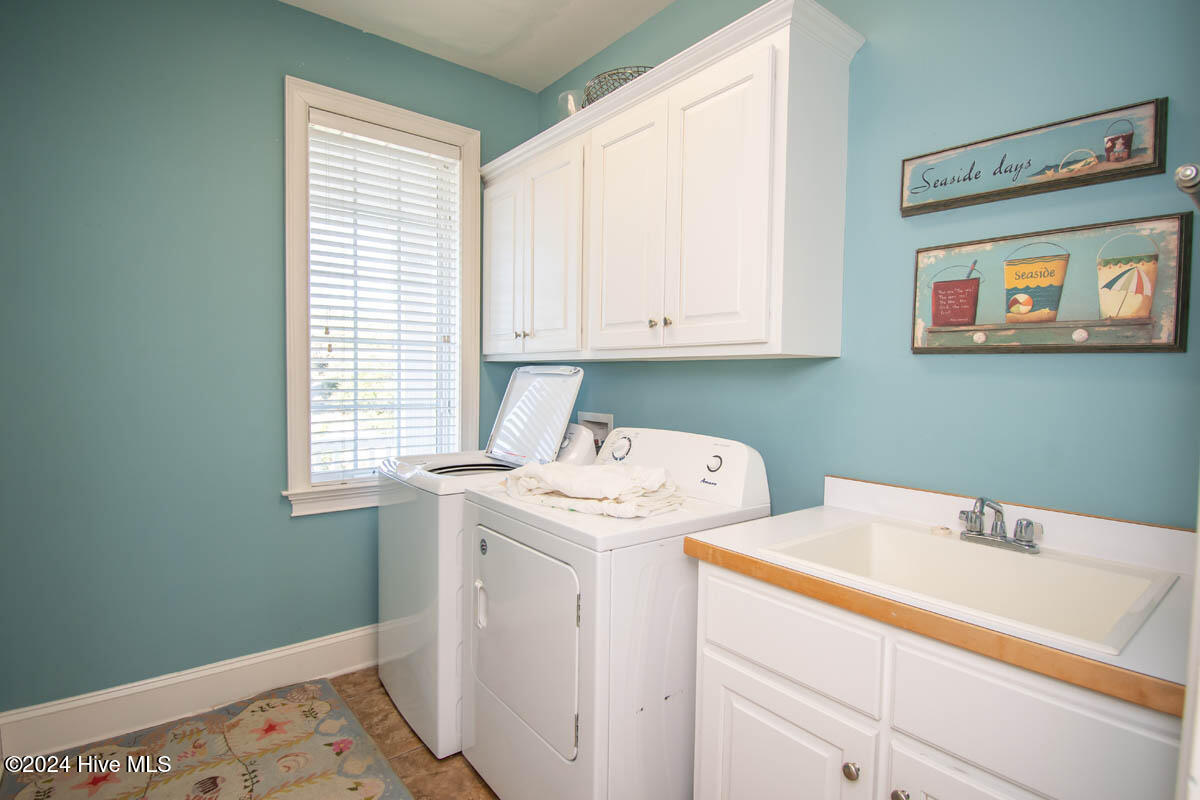 5715 Ocean Drive Property Photo 21