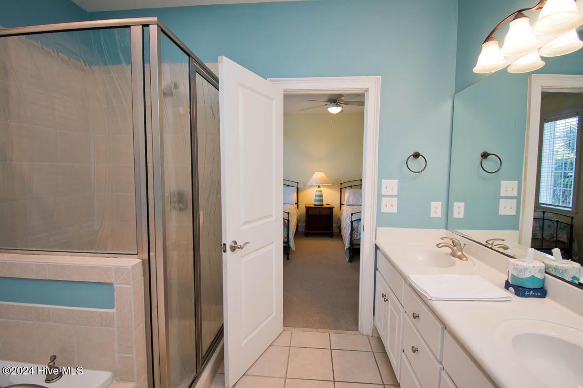 5715 Ocean Drive Property Photo 24
