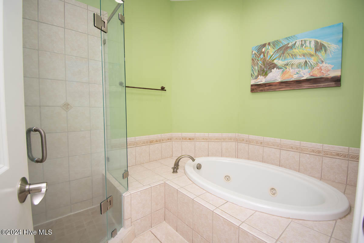 5715 Ocean Drive Property Photo 39