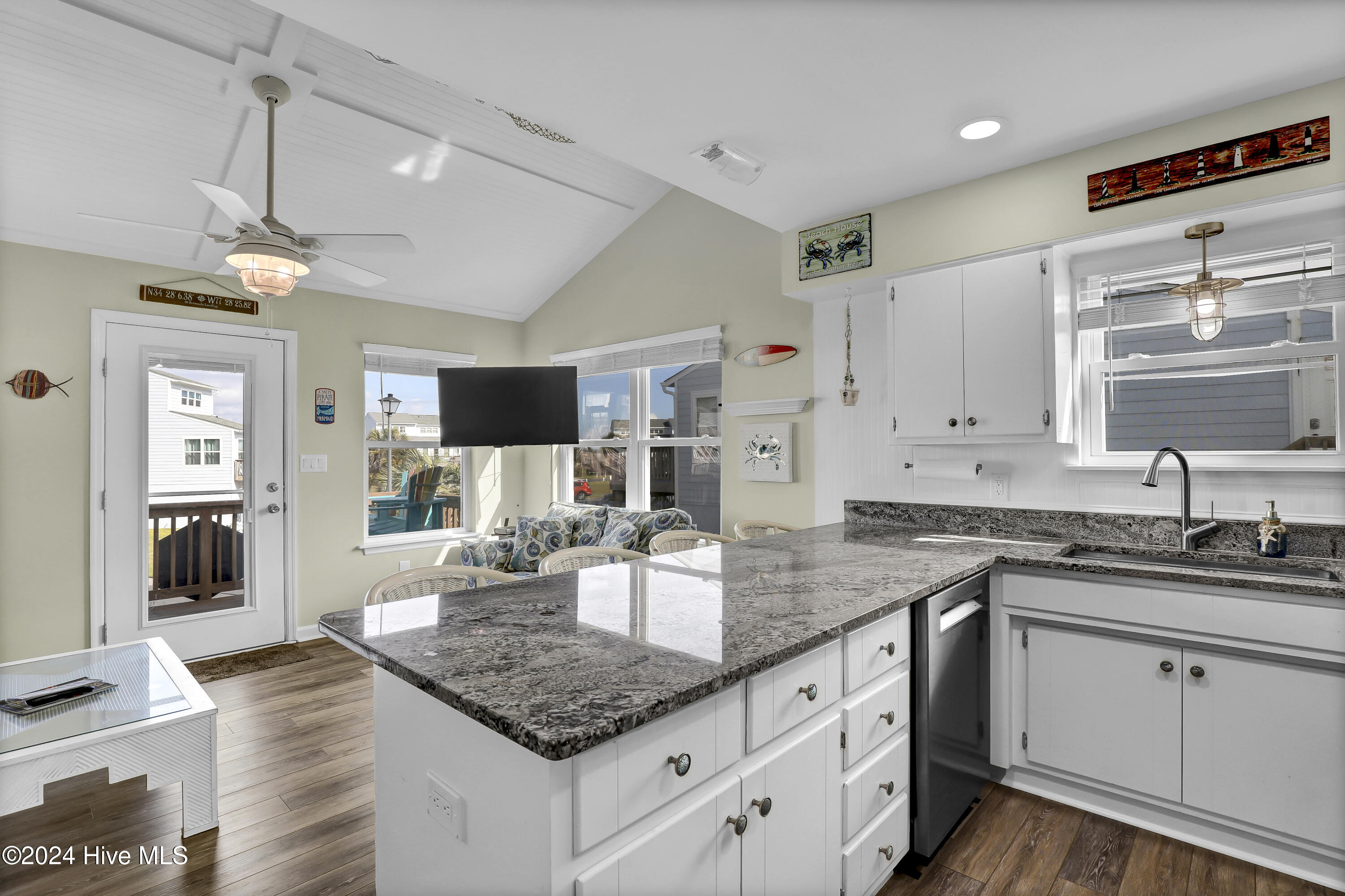 59 Bermuda Landing Place Property Photo 14