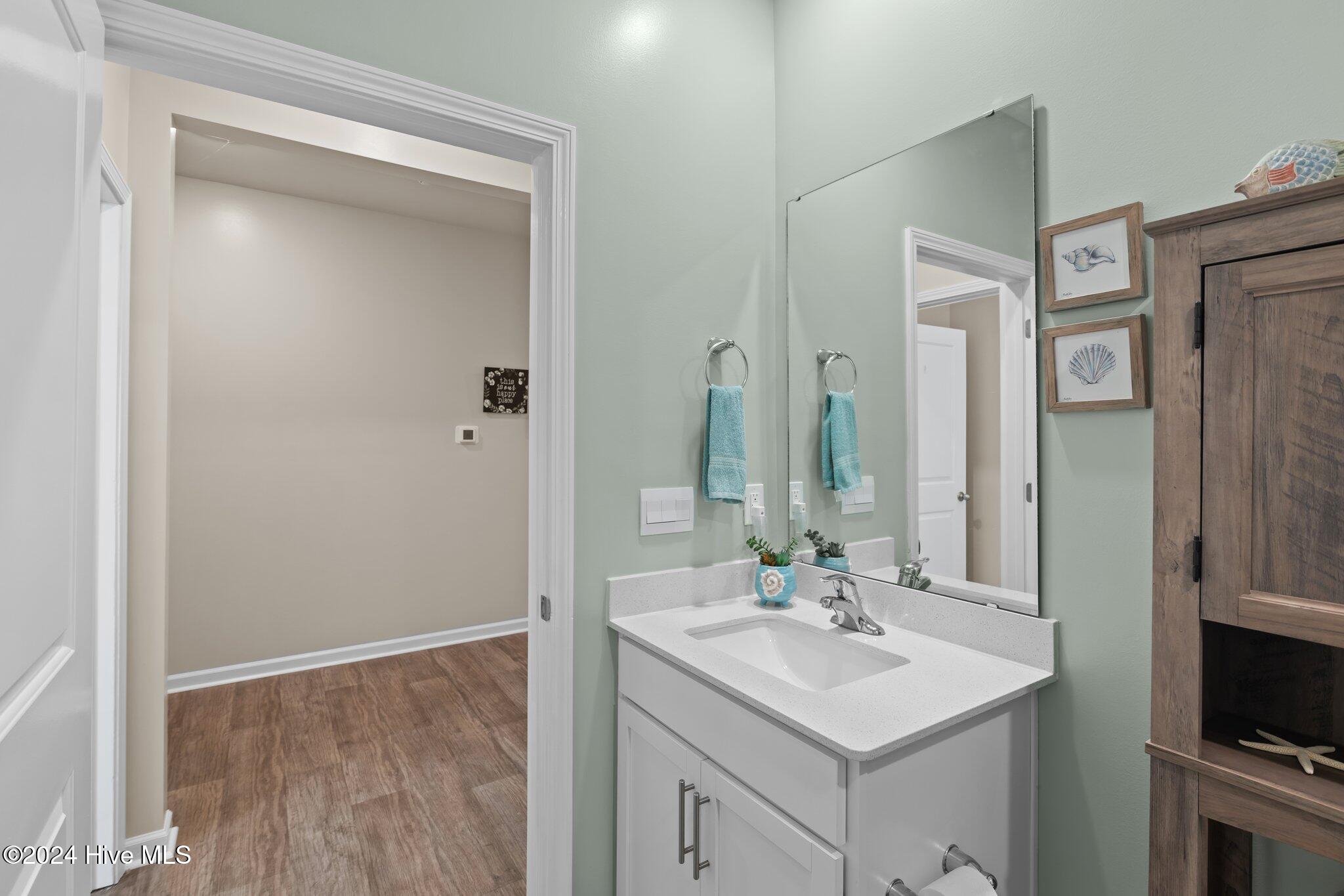 4528 Sandstone Drive Property Photo 17
