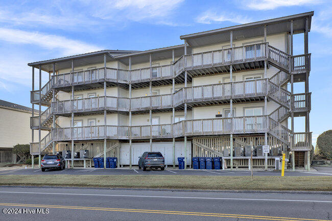927 N Anderson Boulevard 302 A Property Photo 29