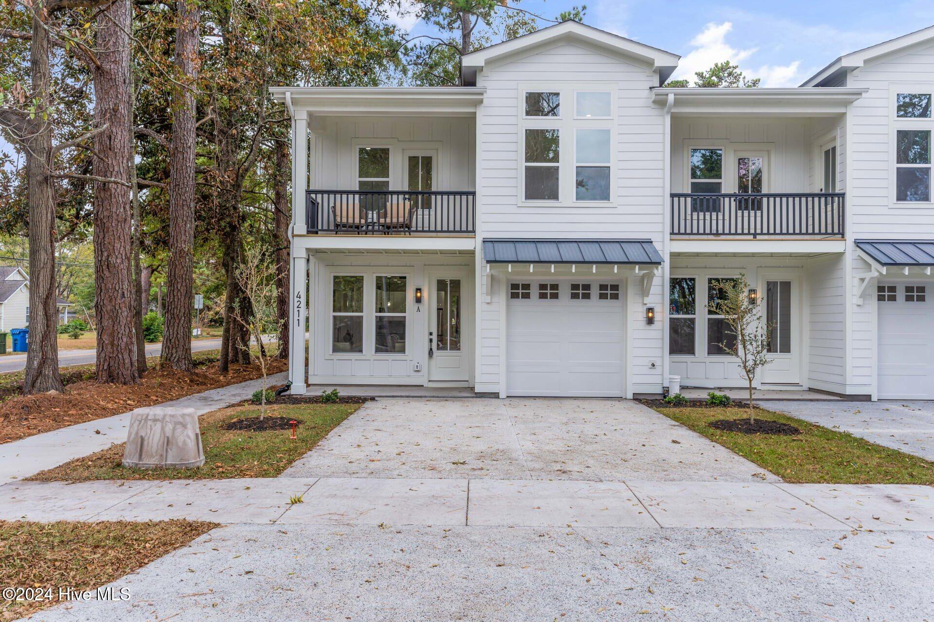 4211 Spirea Drive B Property Photo 2