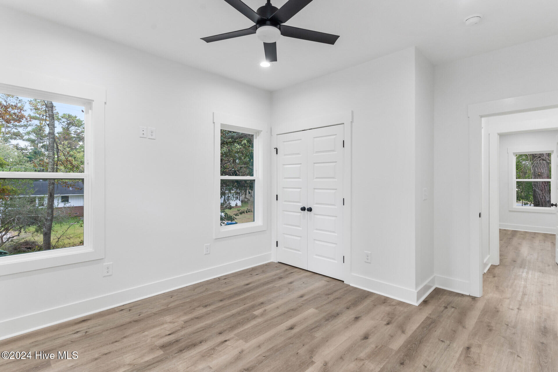 4211 Spirea Drive B Property Photo 24