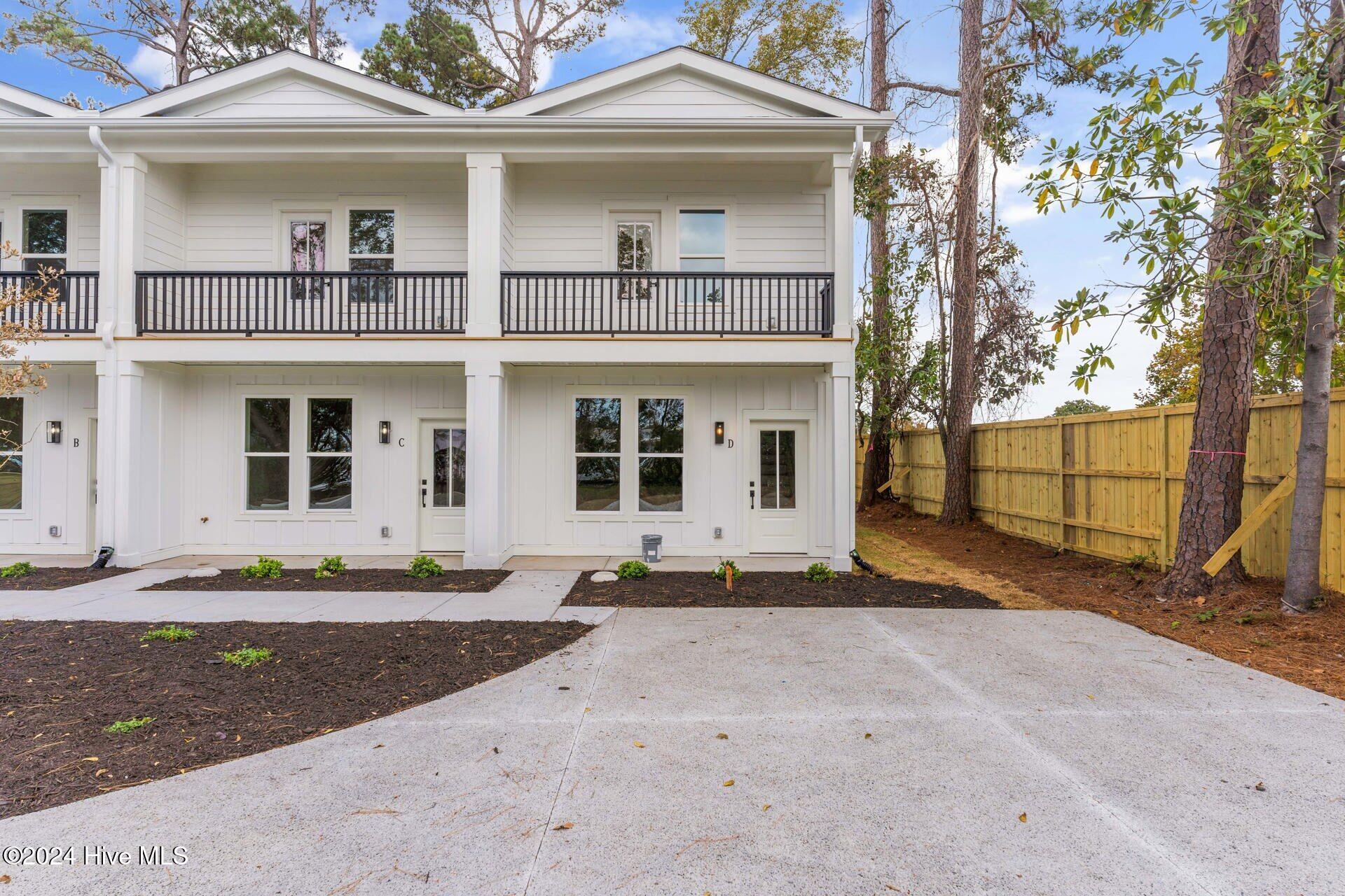 4211 Spirea Drive B Property Photo 41