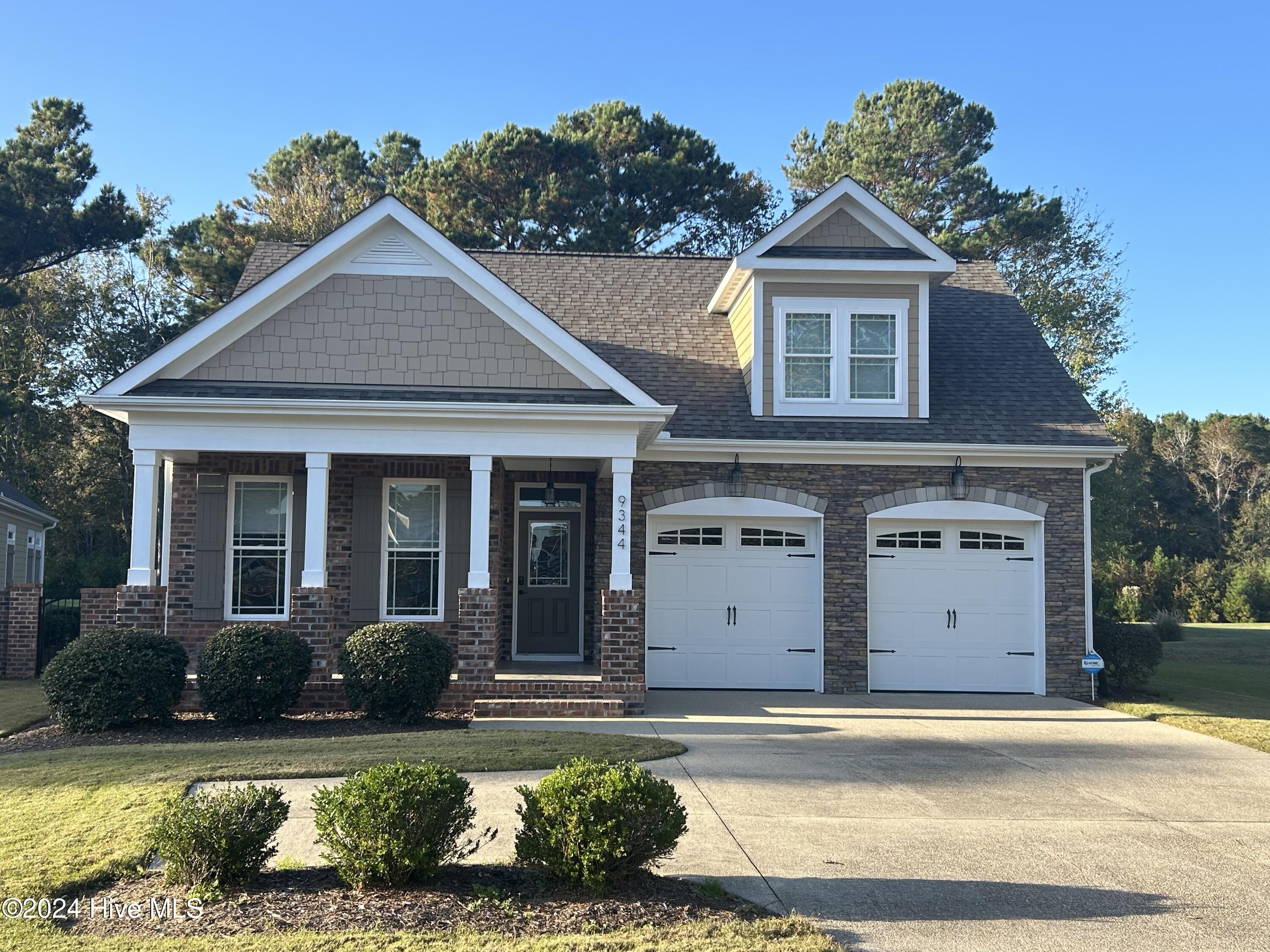 9344 Honey Tree Lane Property Photo 1
