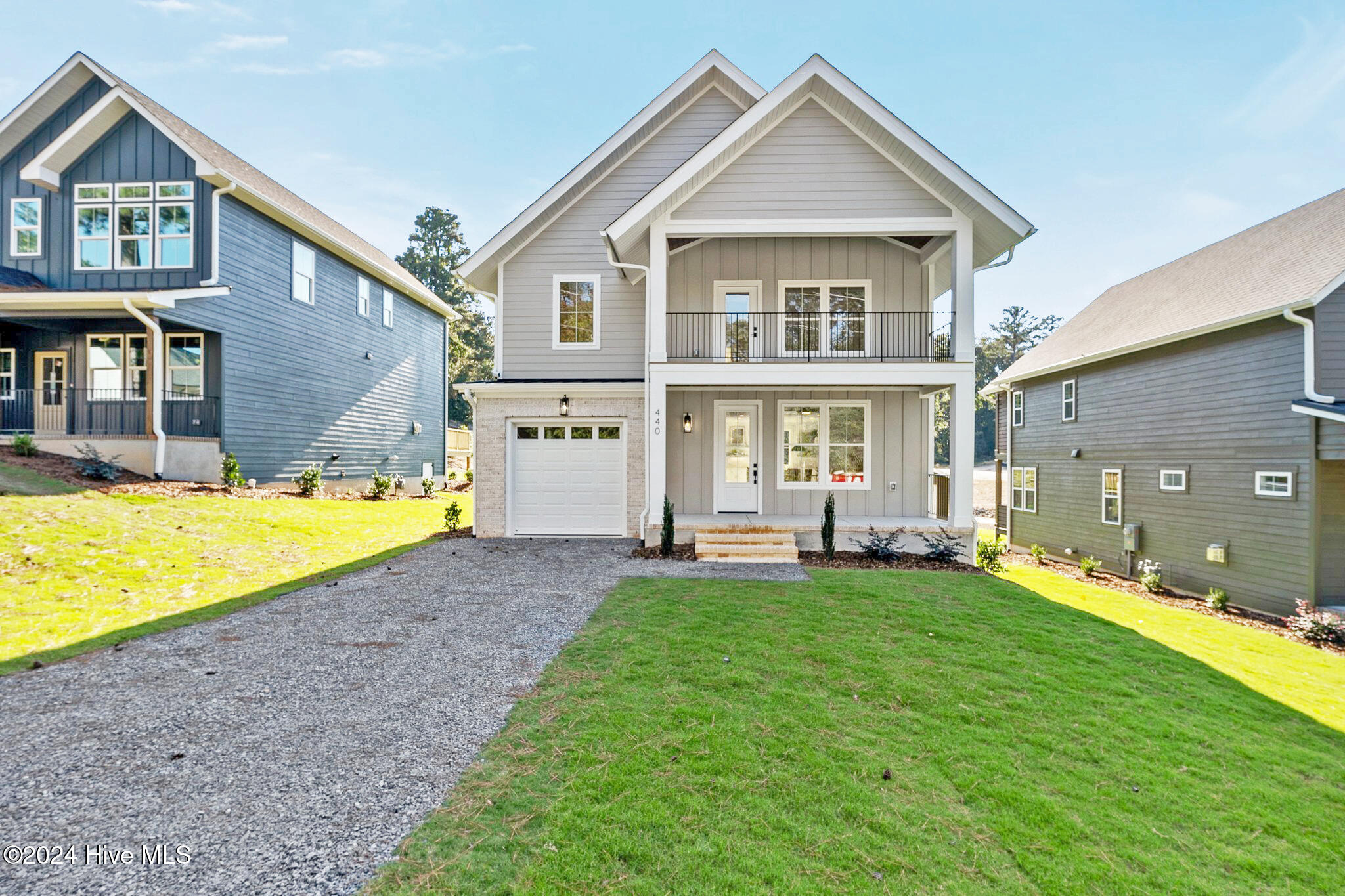 440 W Illinois Avenue Property Photo