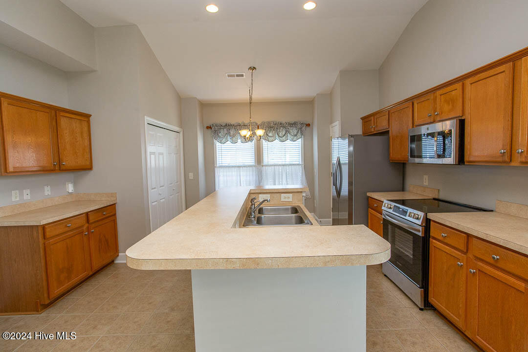 111 Freeboard Lane Property Photo 16