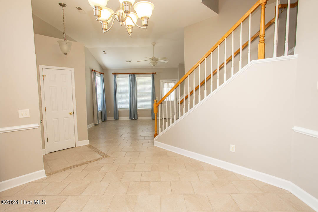 111 Freeboard Lane Property Photo 23