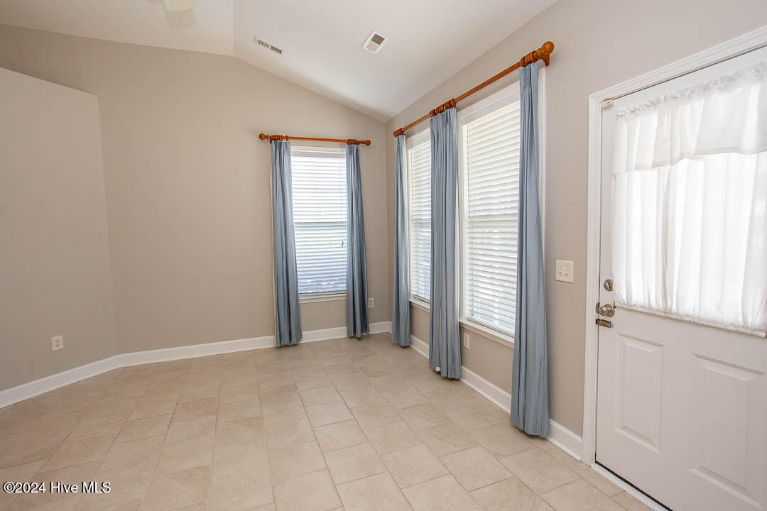 111 Freeboard Lane Property Photo 27