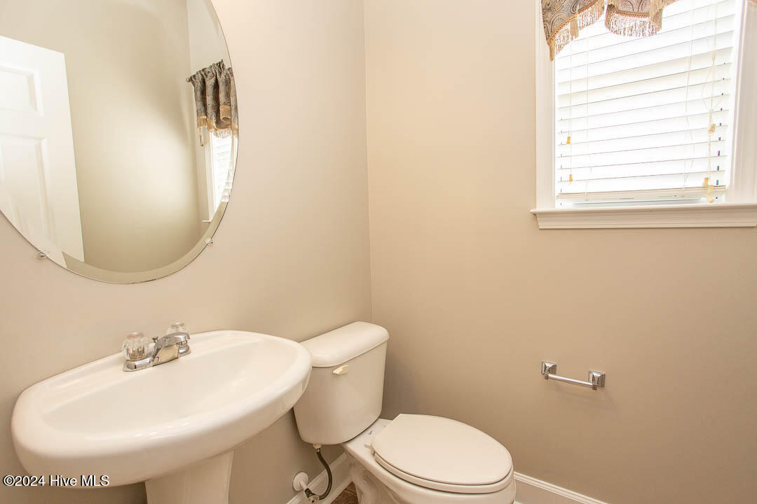 111 Freeboard Lane Property Photo 29